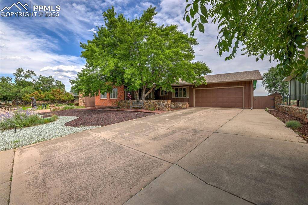 Manitou Springs, CO 80829,223 Crystal Hills BLVD