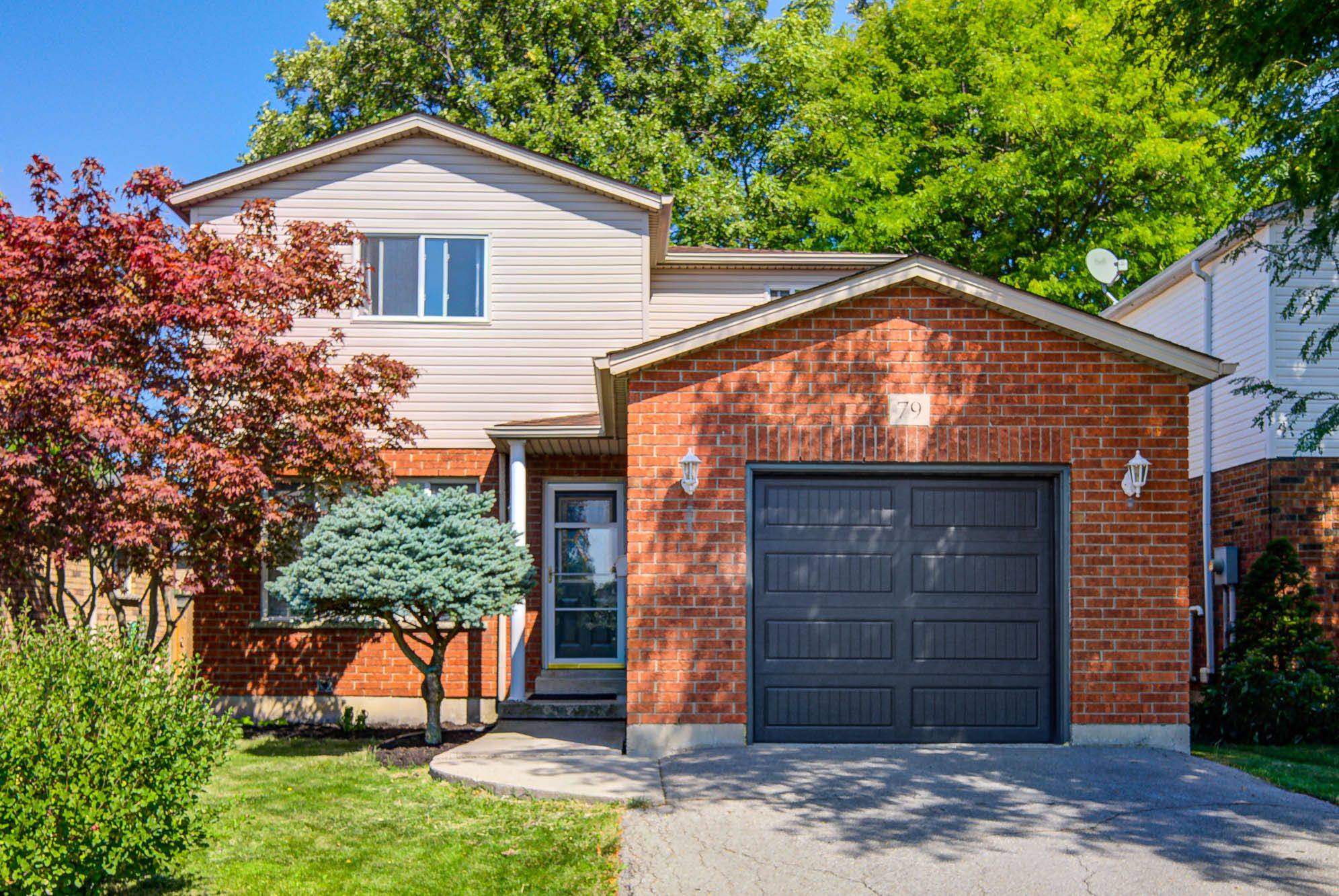 Hamilton, ON L9A 5J5,79 Lorenzo DR