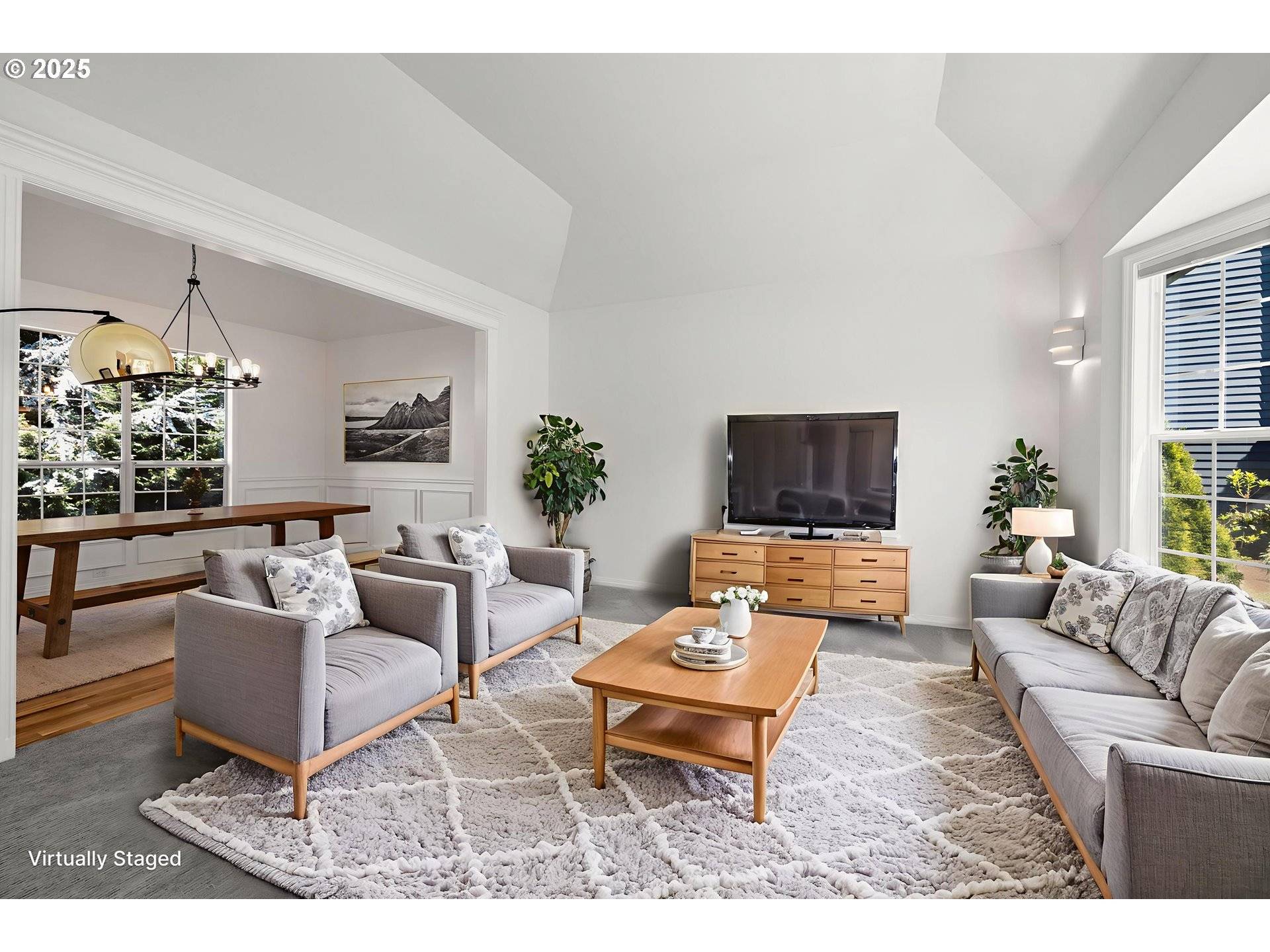 West Linn, OR 97068,6135 CHEYENNE TER