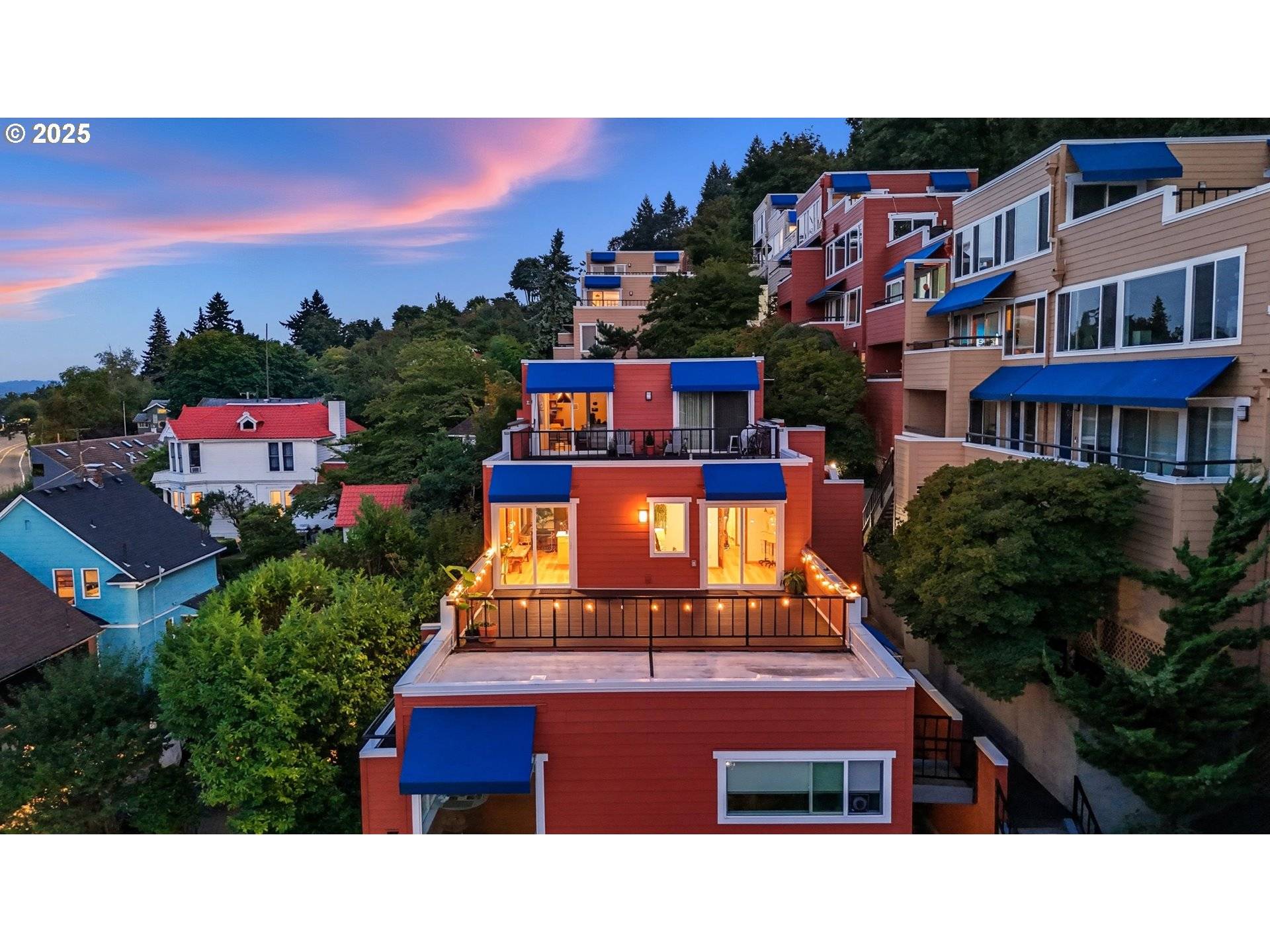 Portland, OR 97239,3515 SW BARBUR BLVD #Y2