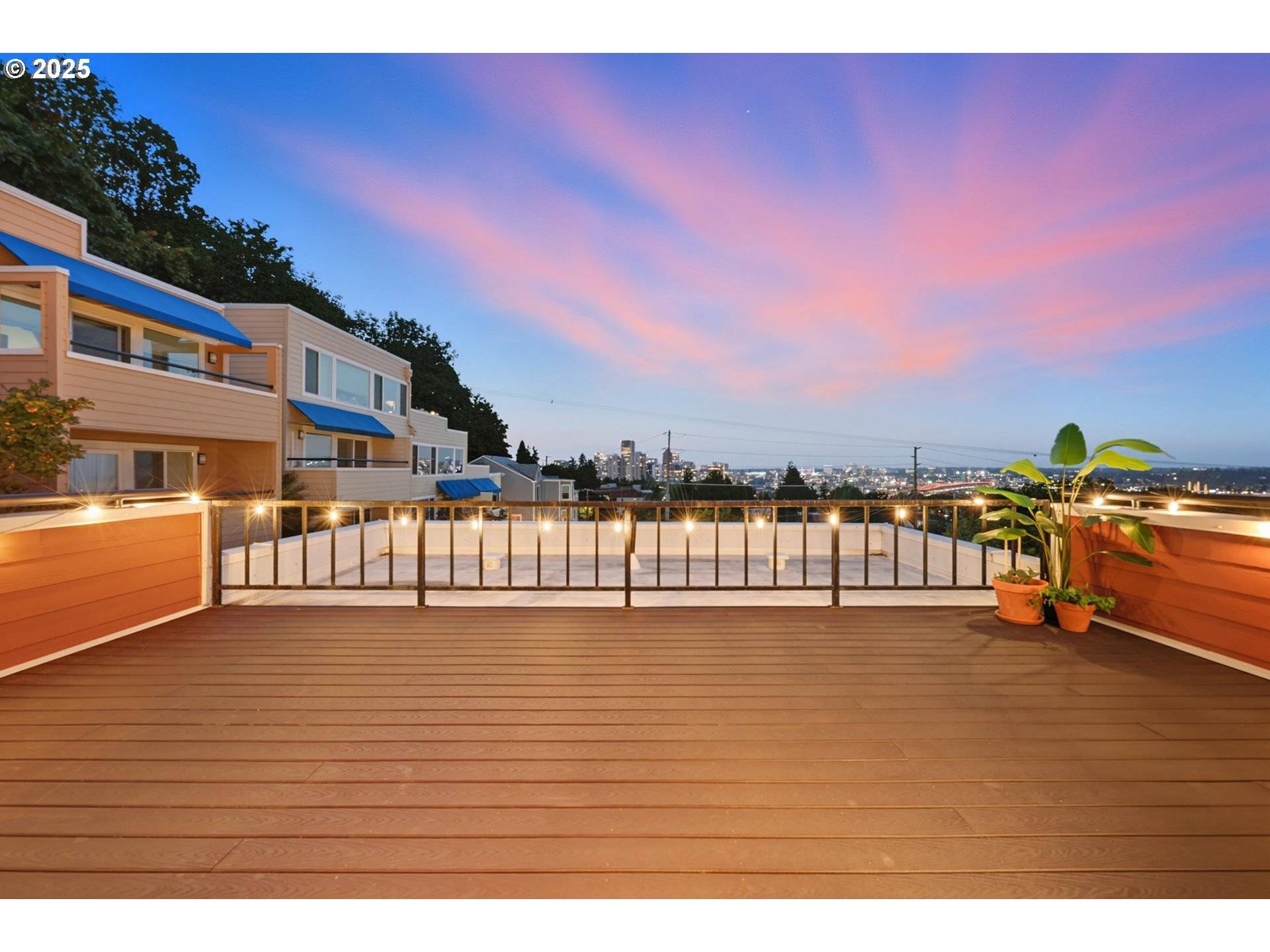 Portland, OR 97239,3515 SW BARBUR BLVD #Y2