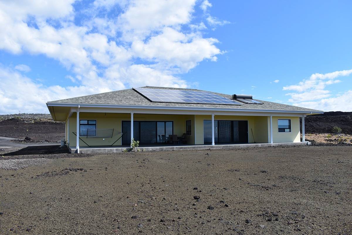 Ocean View, HI 96737,92-8831 LANIKAI DR