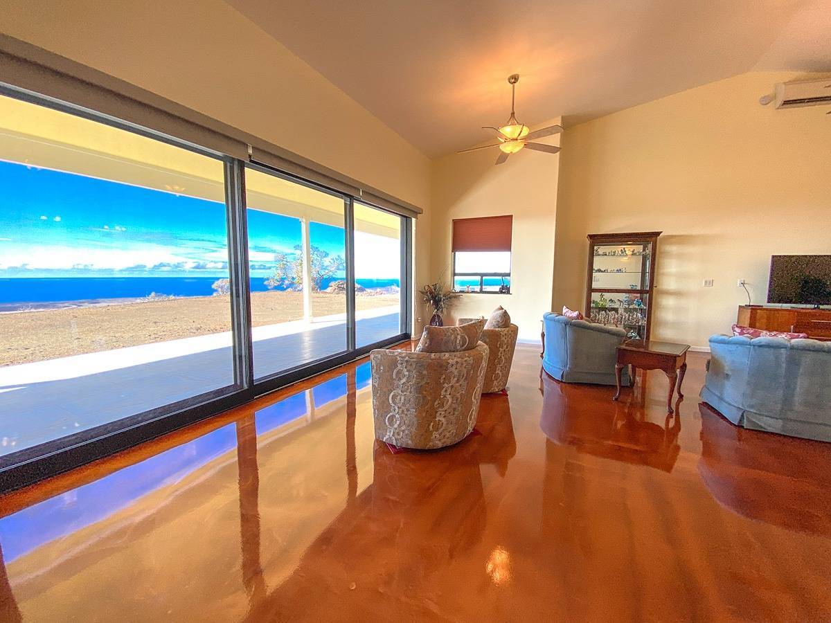 Ocean View, HI 96737,92-8831 LANIKAI DR