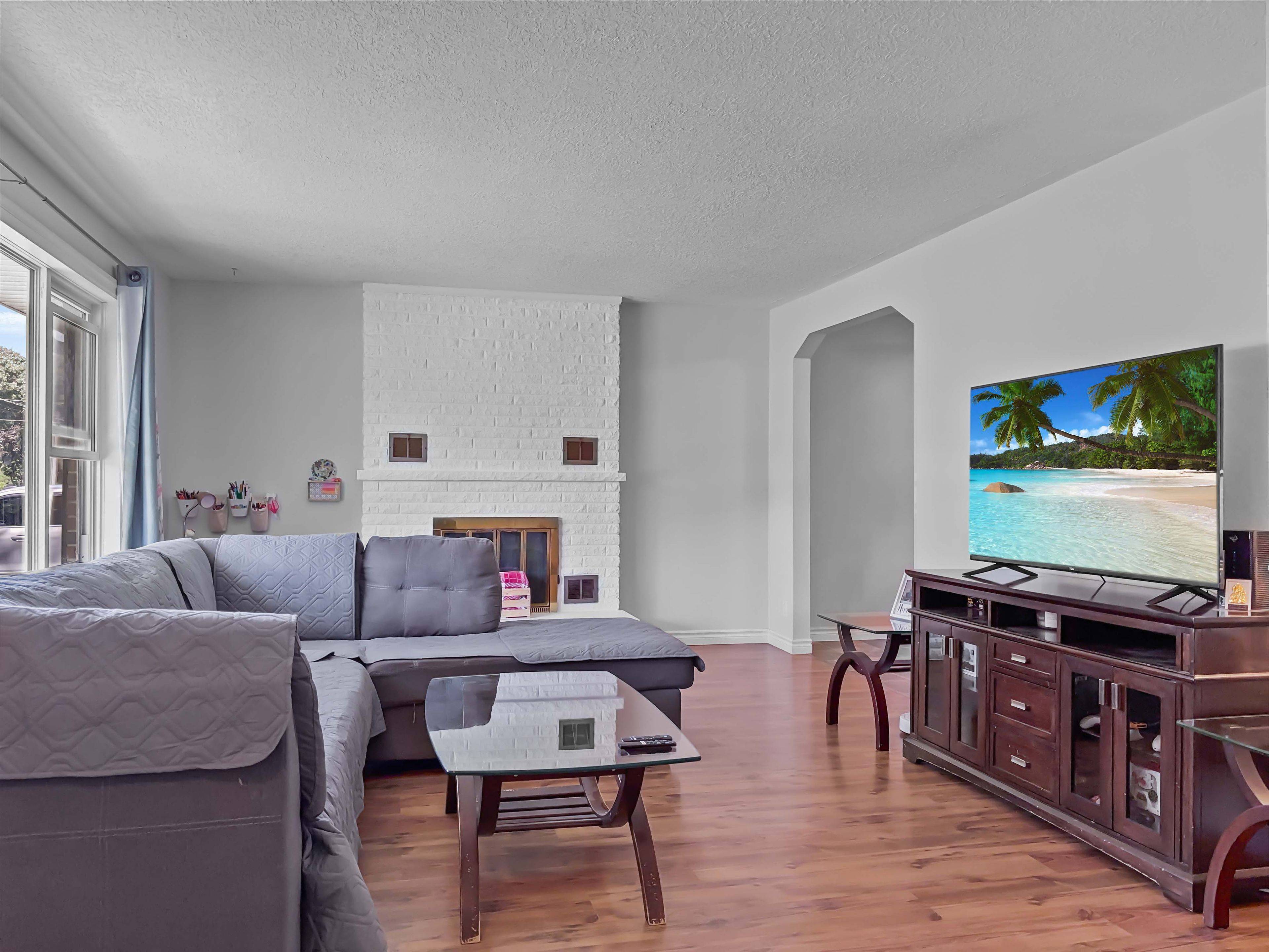 Norfolk, ON N3Y 3J1,21 Richard AVE