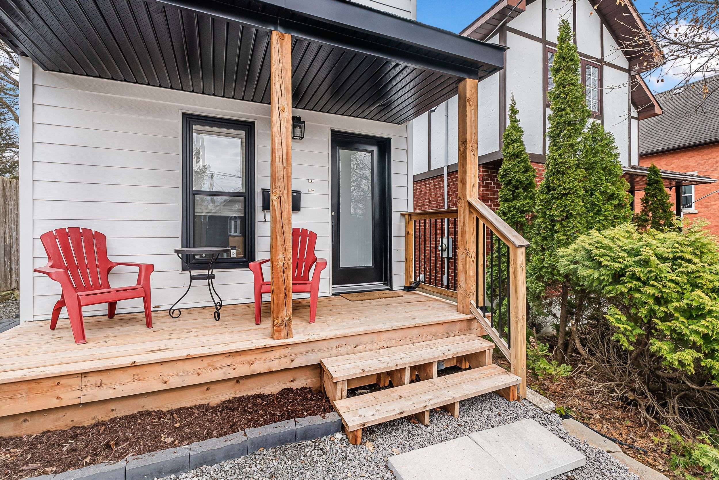 Britannia - Lincoln Heights And Area, ON K2B 5X1,183 Britannia RD