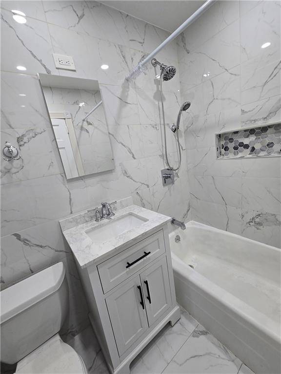 Brooklyn, NY 11235,3903 Nostrand AVE #3J