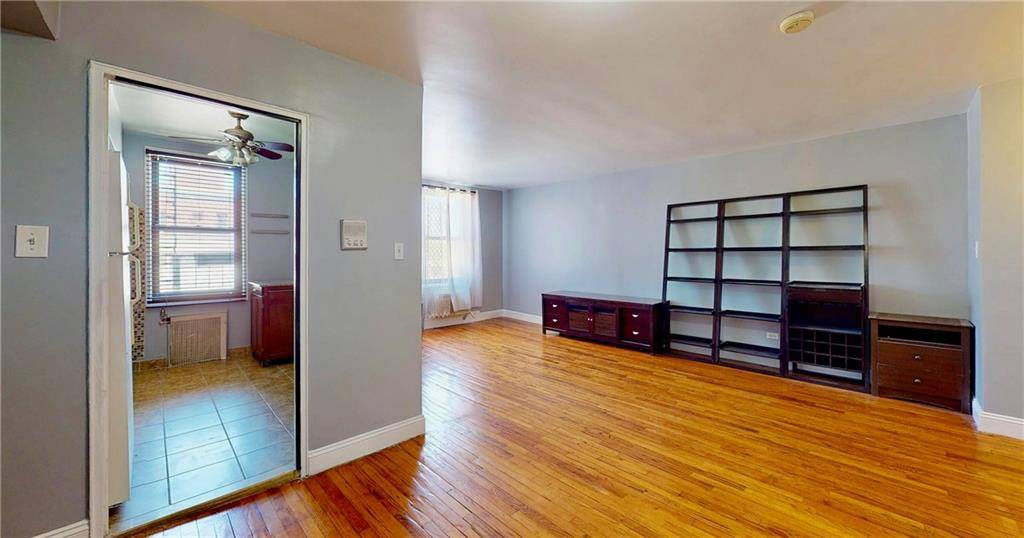 Brooklyn, NY 11235,2909 Ocean AVE #4E