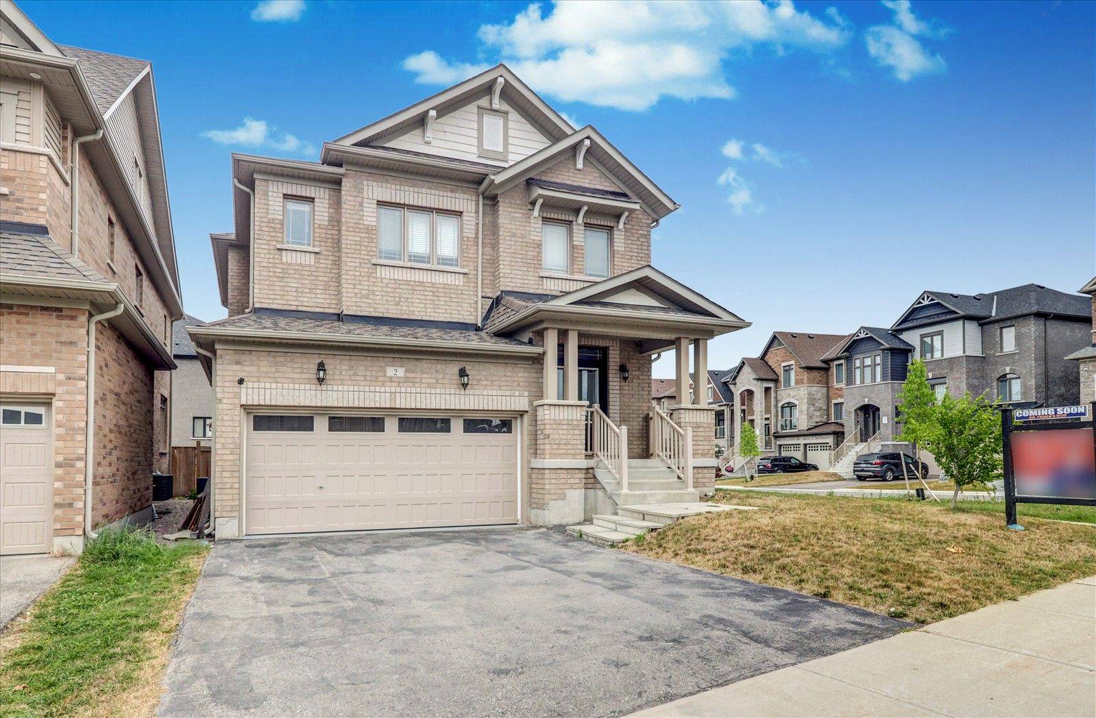 New Tecumseth, ON L9R 0T2,2 Parker LN