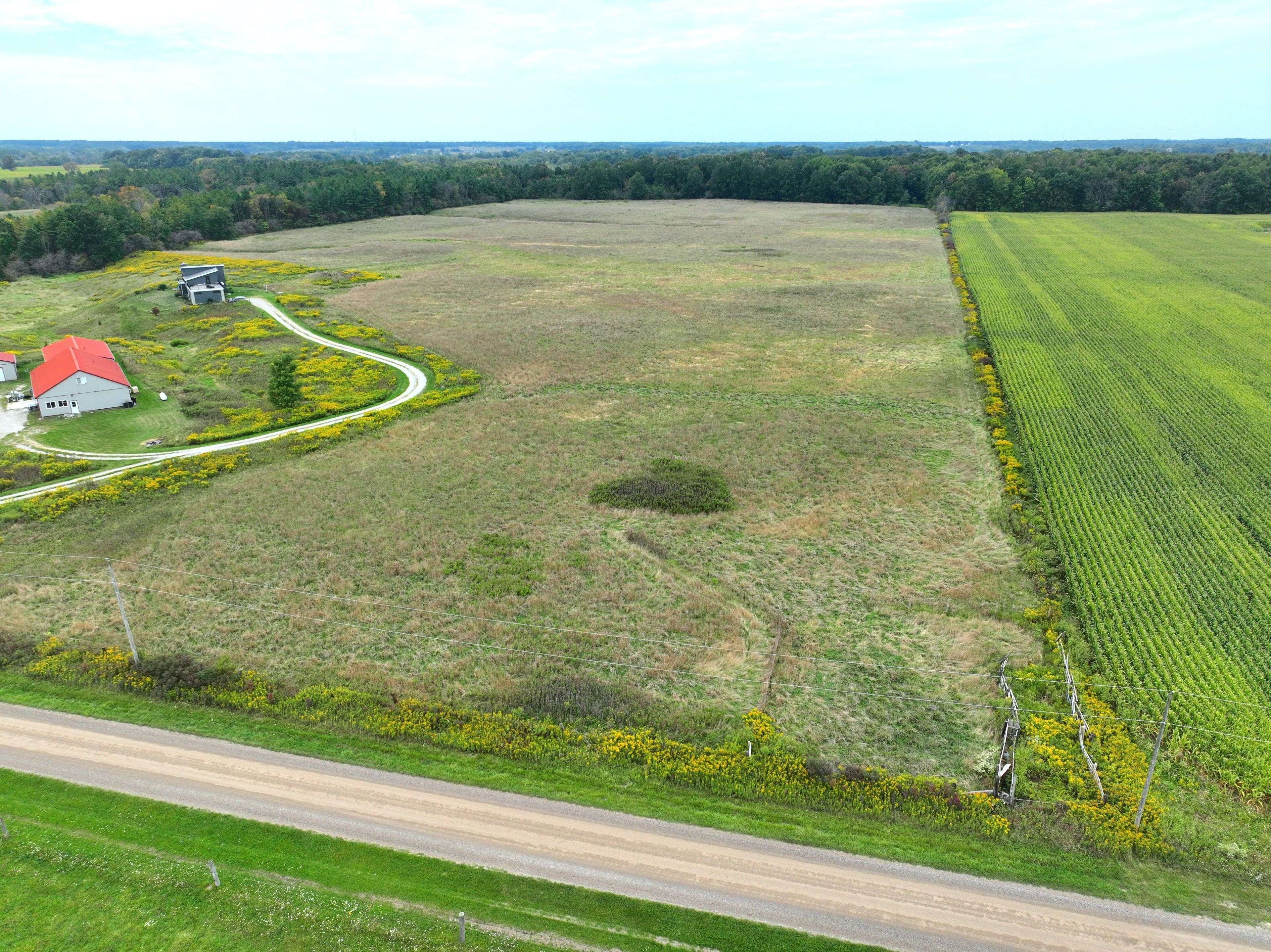 West Elgin, ON N0L 2P0,26212 Carroll Line