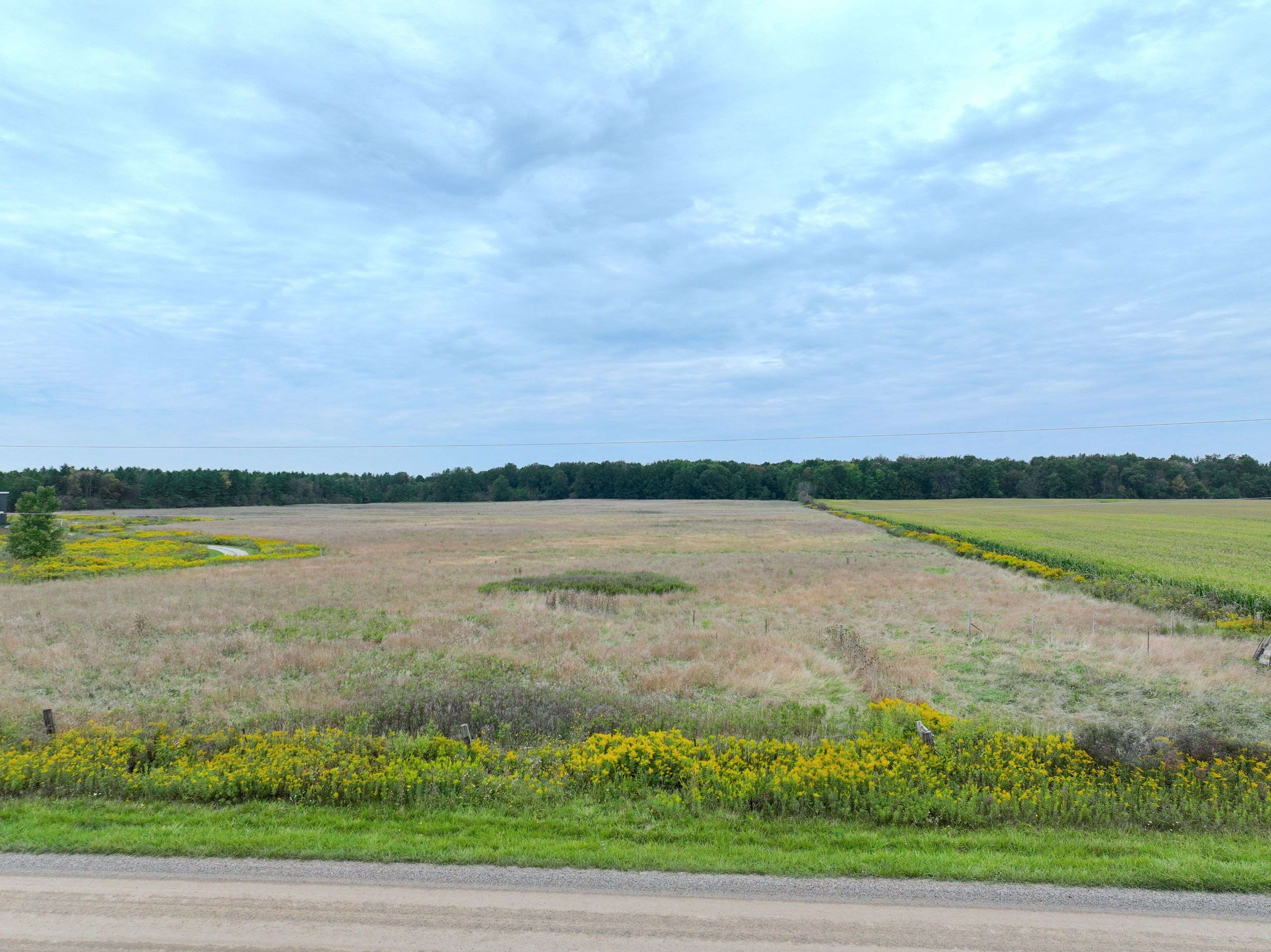 West Elgin, ON N0L 2P0,26212 Carroll Line