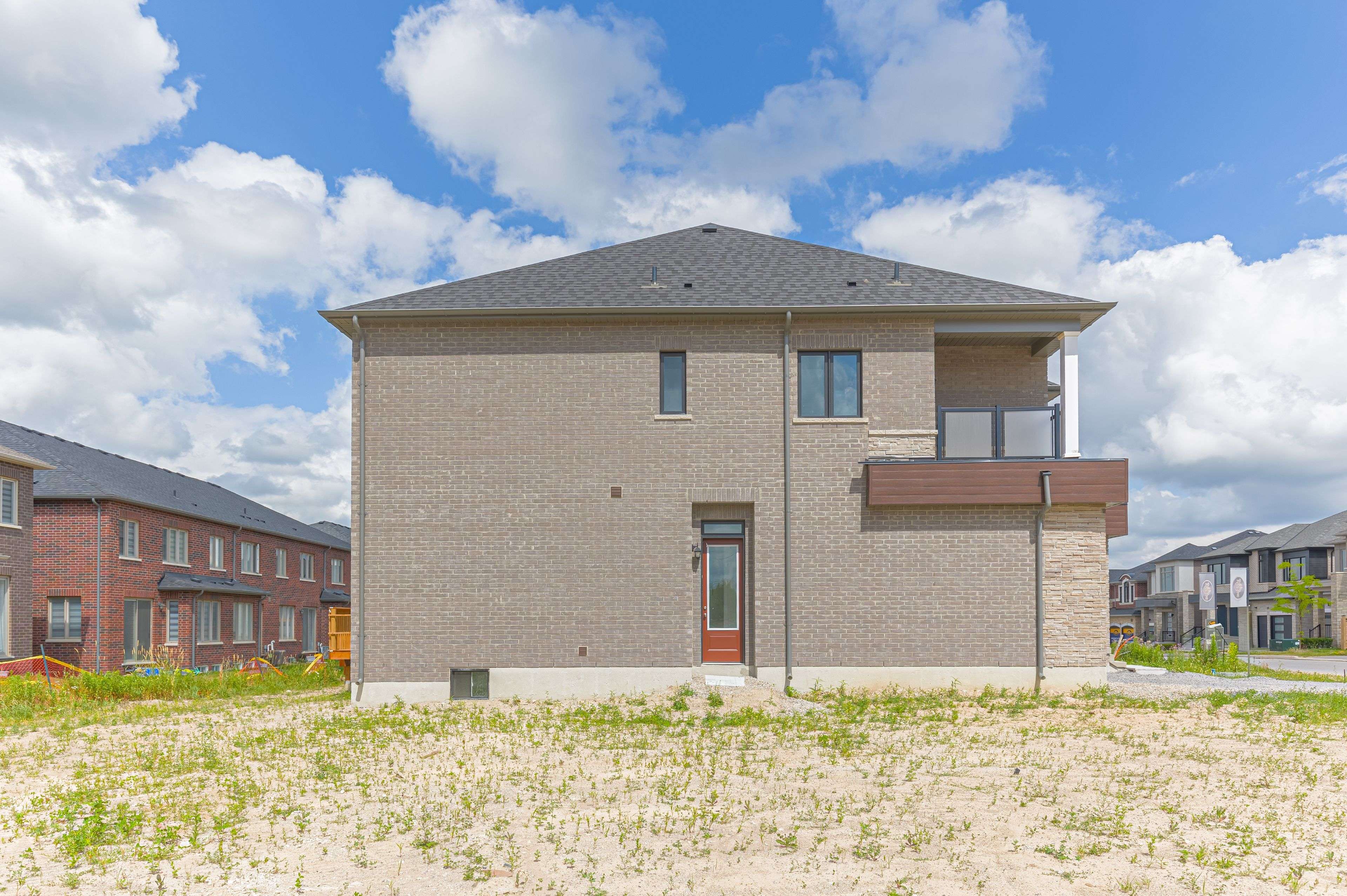 Richmond Hill, ON L4E 1J1,28 Longworth AVE