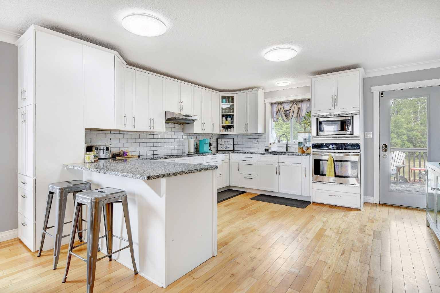 1101 Redlow DR, Beaverlodge, AB T0H 0C0