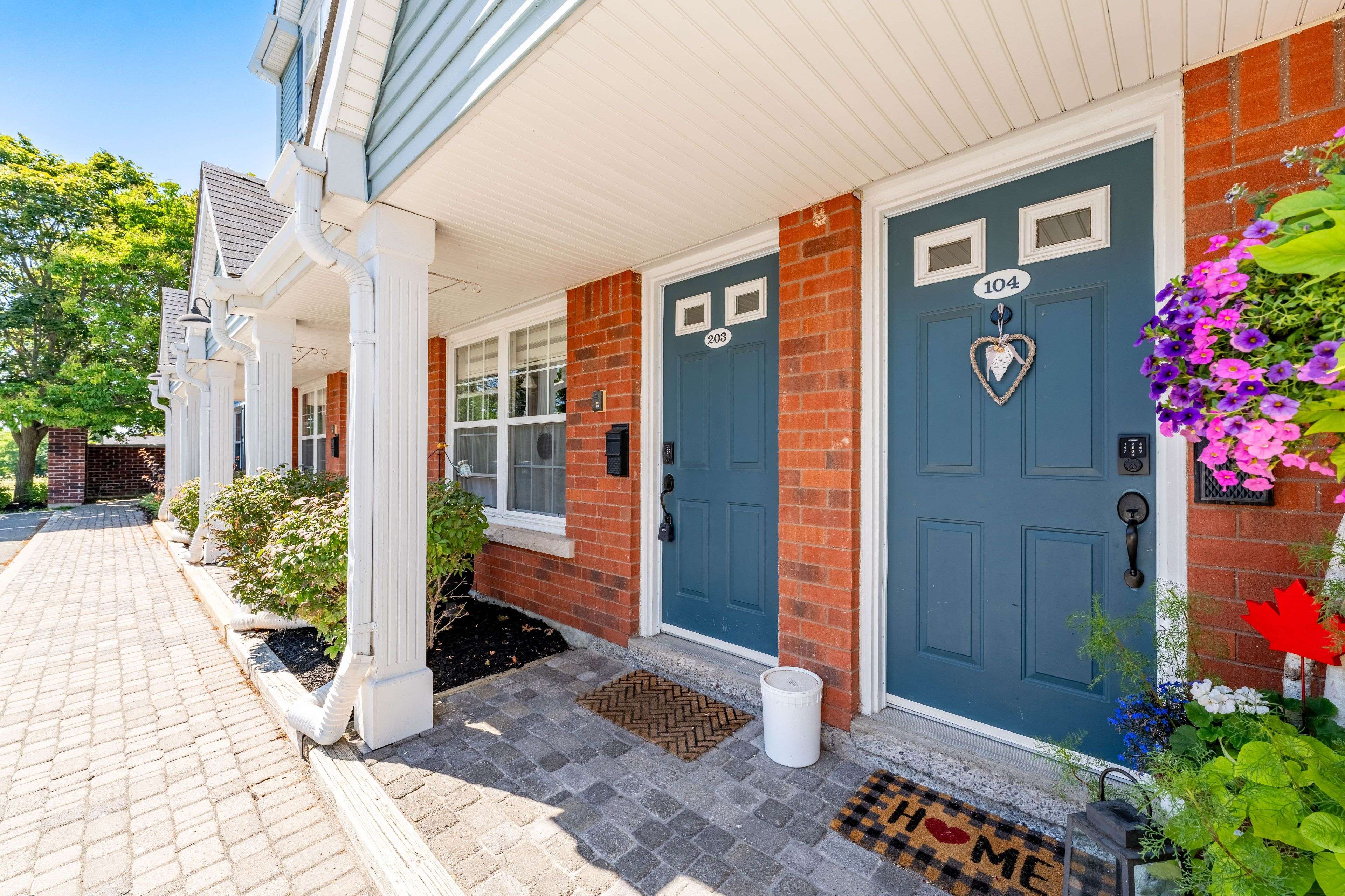 Cobourg, ON K9A 5H8,182 D'Arcy ST #A203