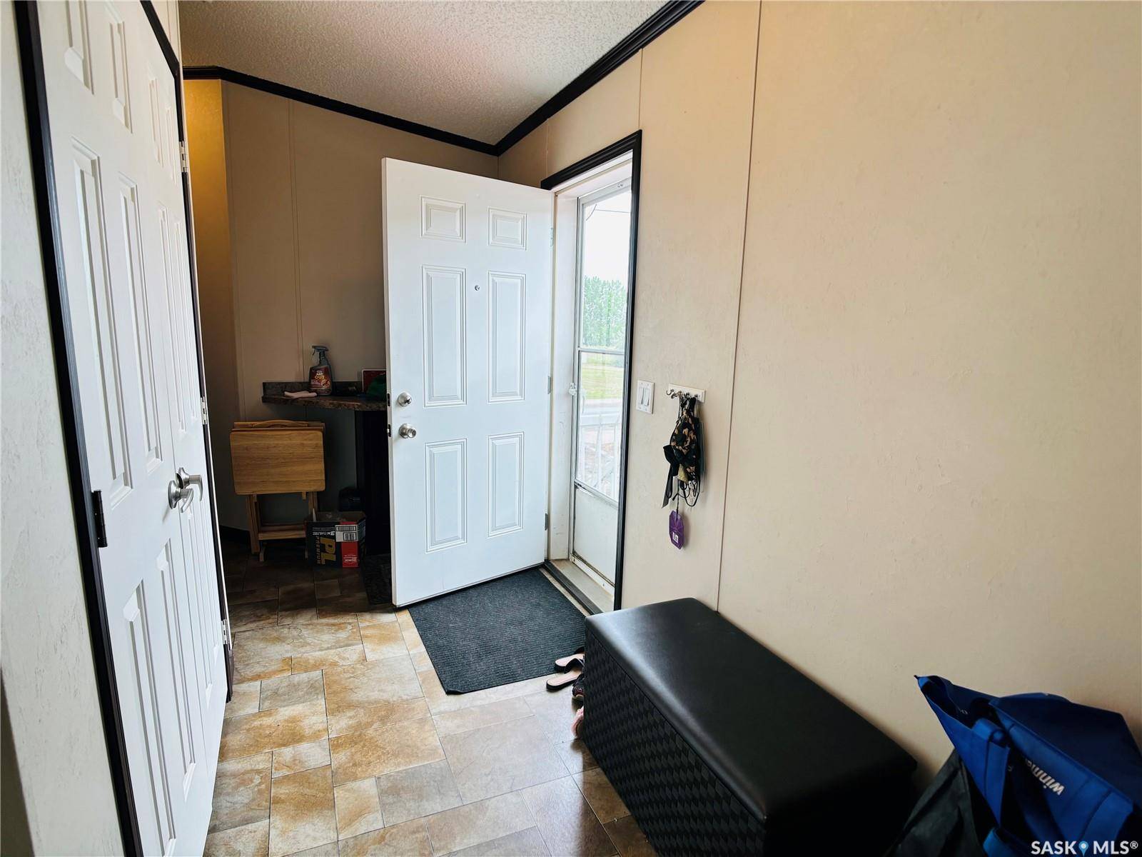 Estevan, SK S4A 3A7,2004 Alice ROAD #6