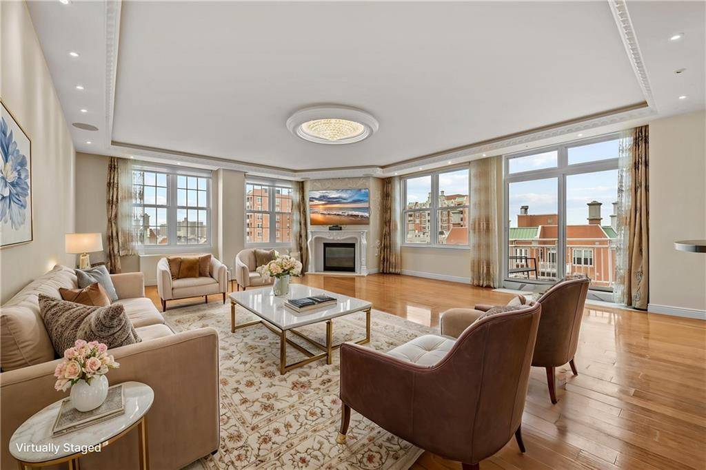 Brooklyn, NY 1125,105 Oceana DR East #PH1D