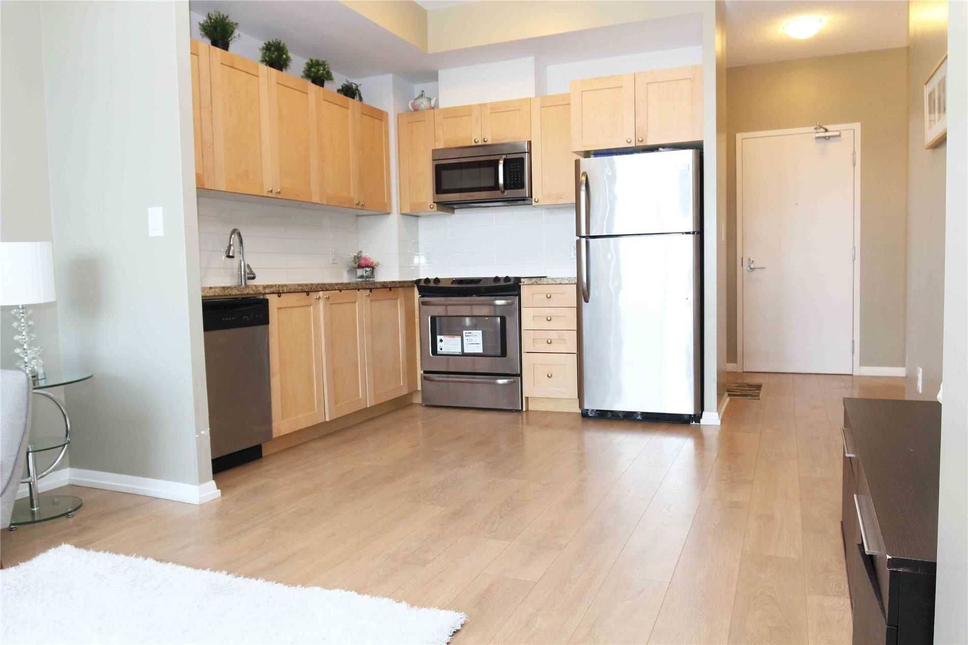 Markham, ON L6C 0Y2,540 Bur Oak AVE #333