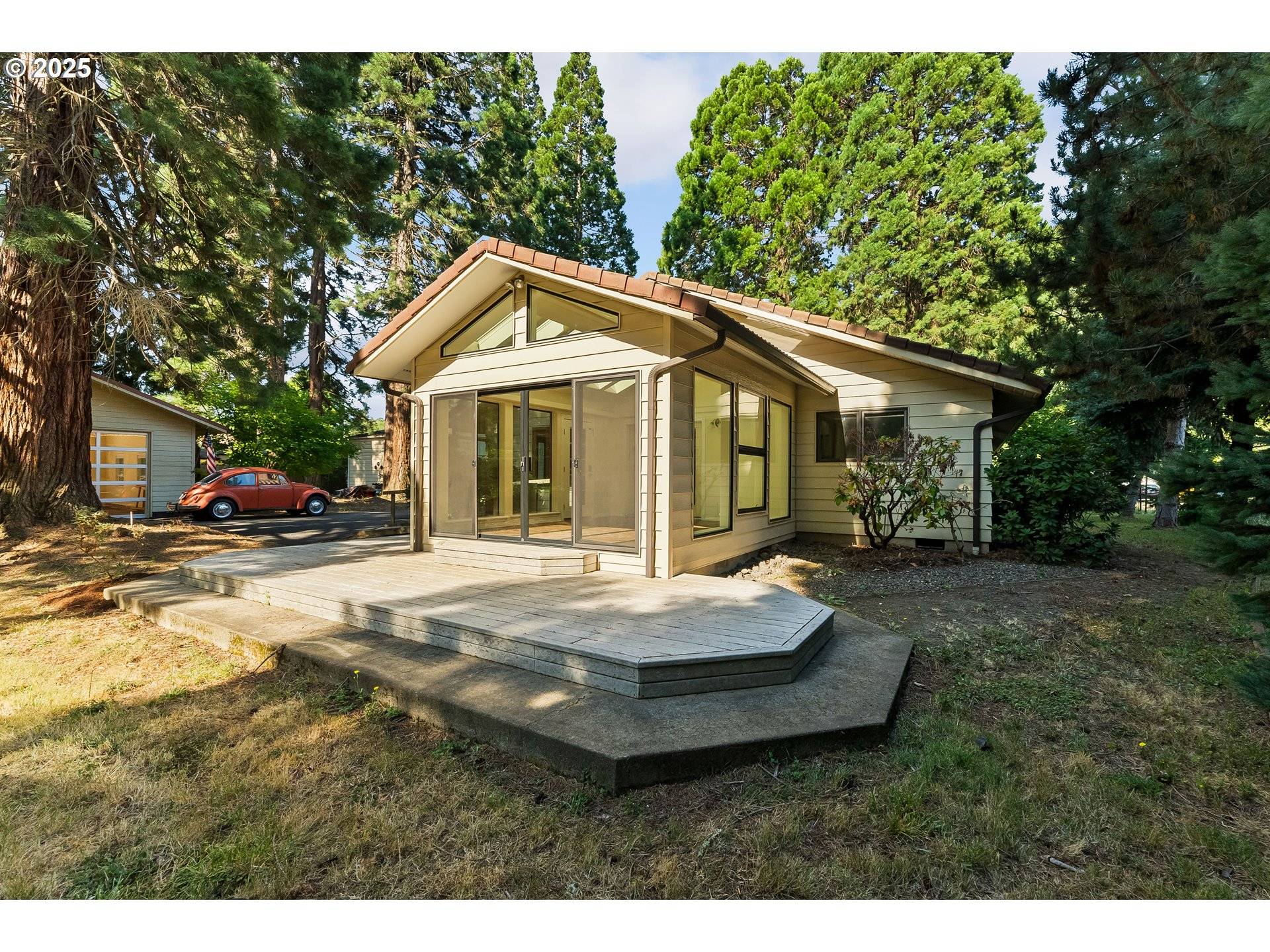 Roseburg, OR 97471,1525 KENDALL ST