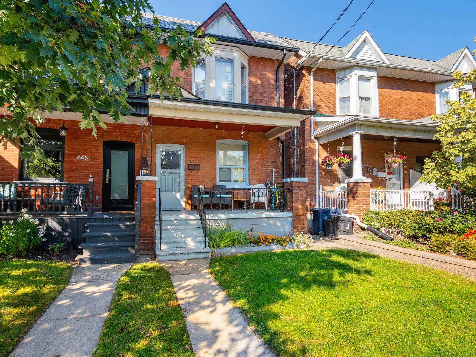 Toronto W02, ON M6S 3R6,448 Willard AVE