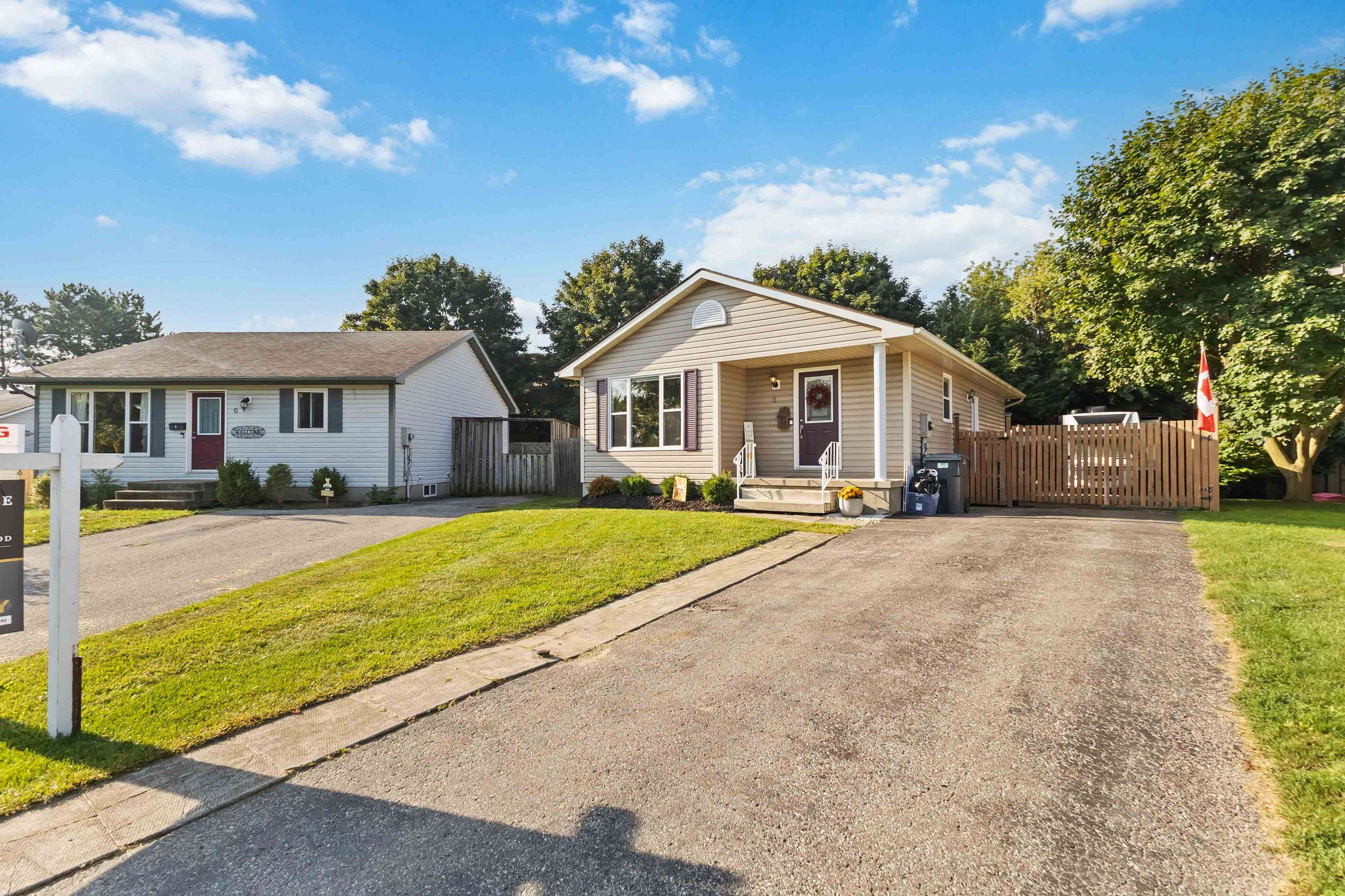 Aylmer, ON N5H 3G6,8 Grace CT
