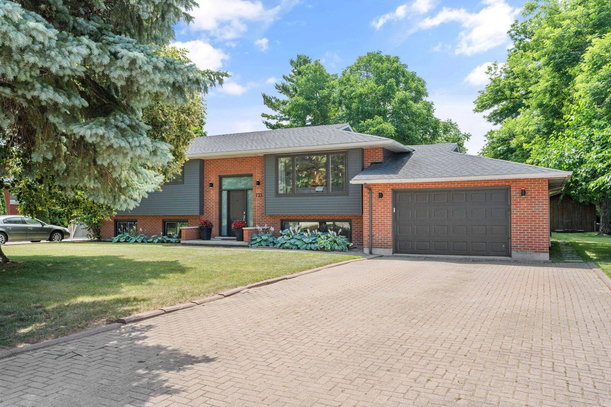 Niagara-on-the-lake, ON L0S 1T0,733 Line 1 RD