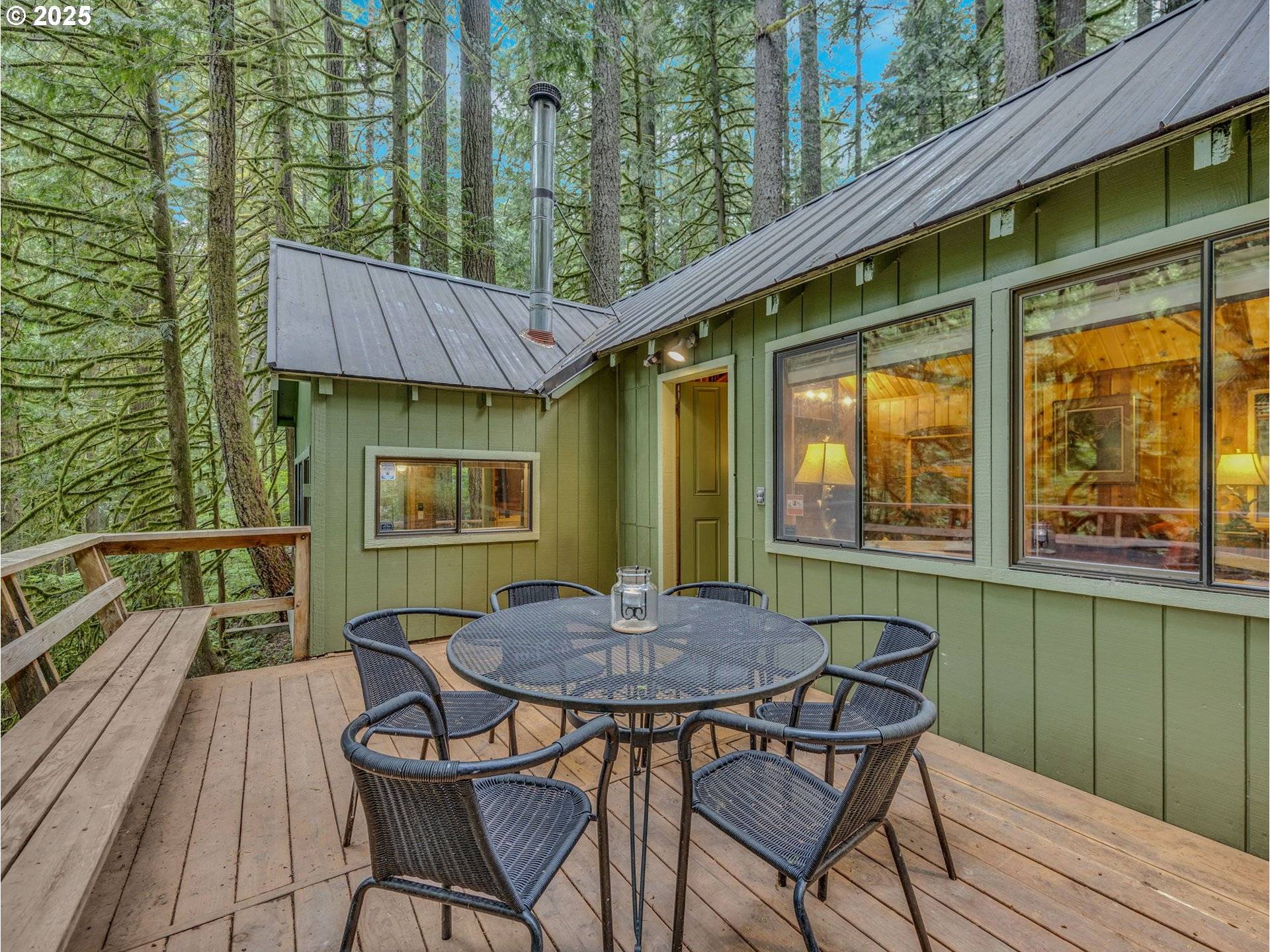 Rhododendron, OR 97049,26467 E HENRY CREEK RD