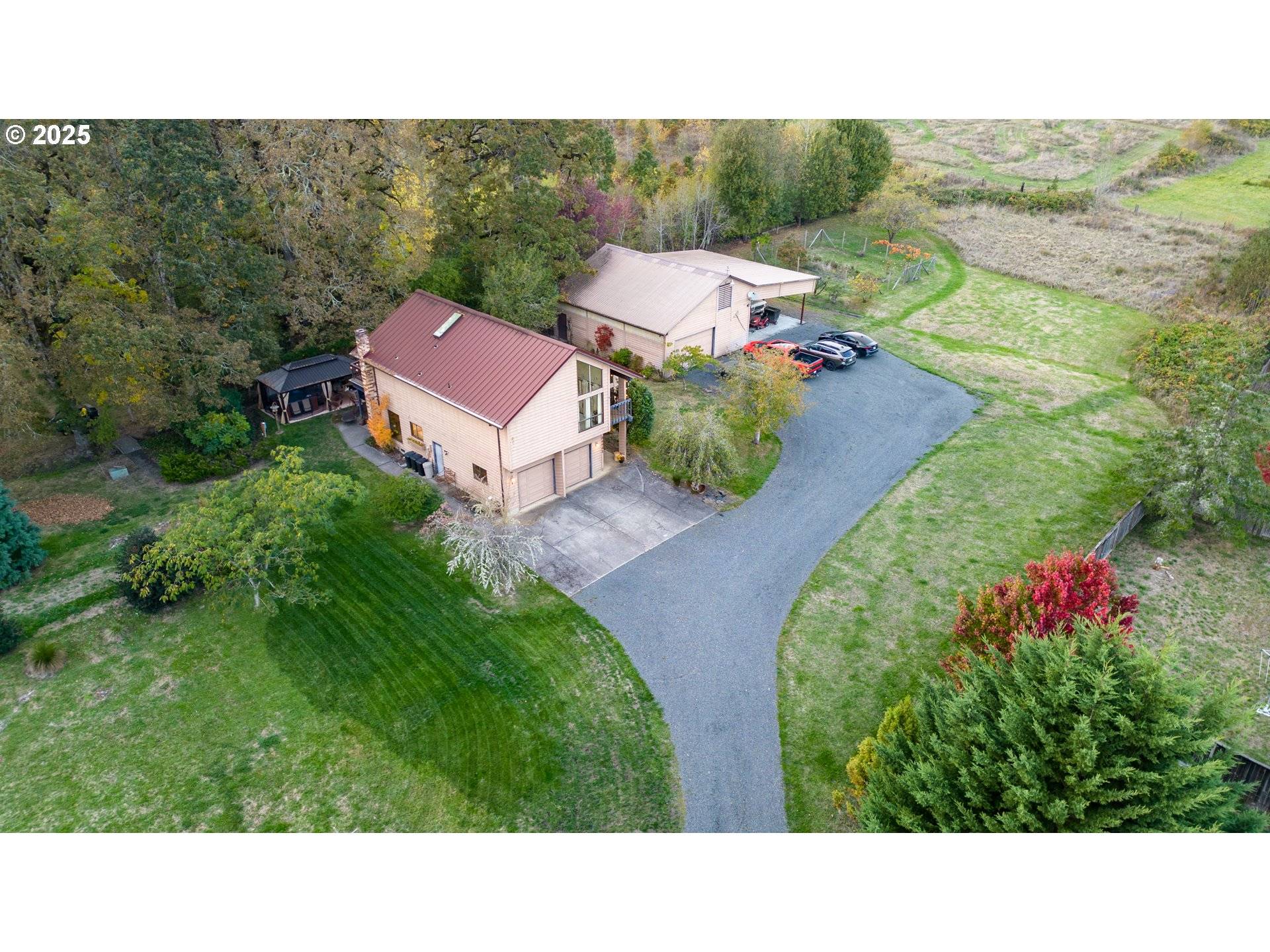 St Helens, OR 97051,34941 BACHELOR FLAT RD