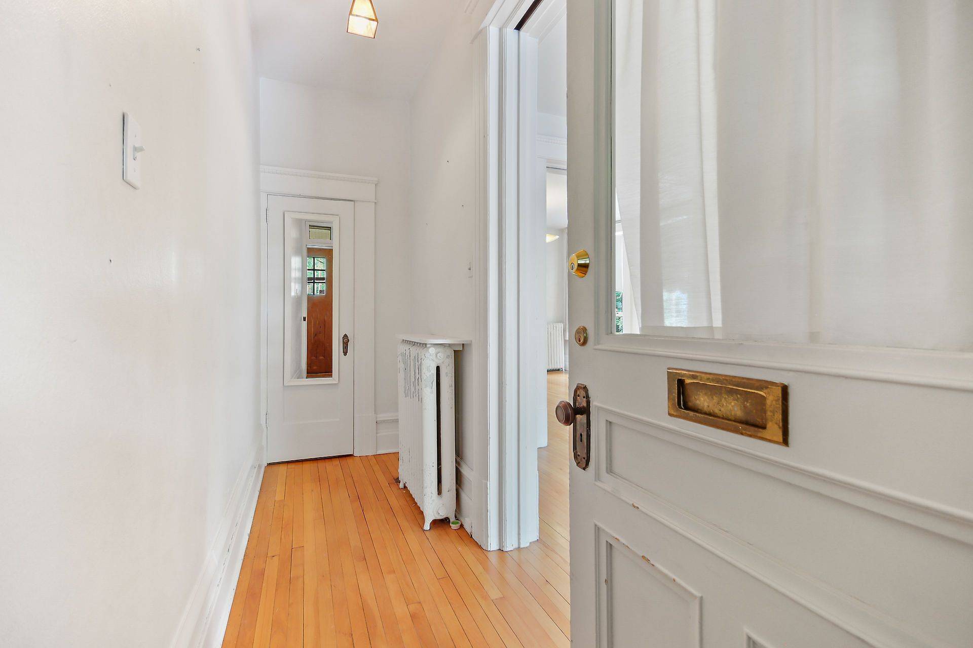 Glebe - Ottawa East And Area, ON K1S 2L4,124 Fourth AVE