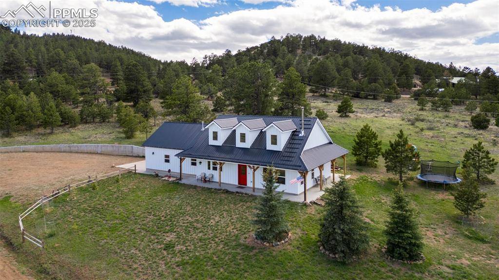 311 Knickerbocker RD, Silver Cliff, CO 81252