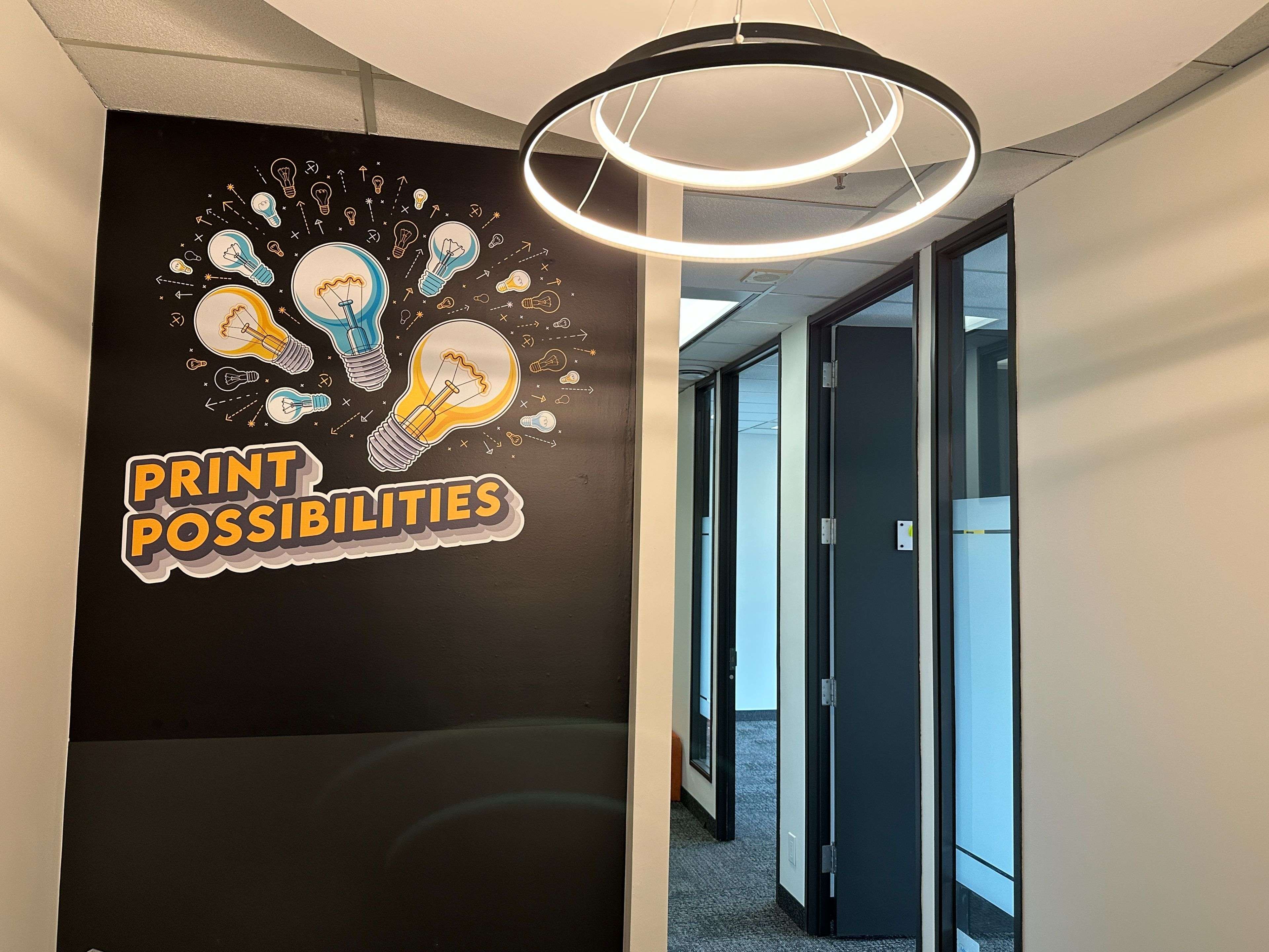 Mississauga, ON L5B 3J1,350 Burnhamthorpe RD W #200-22