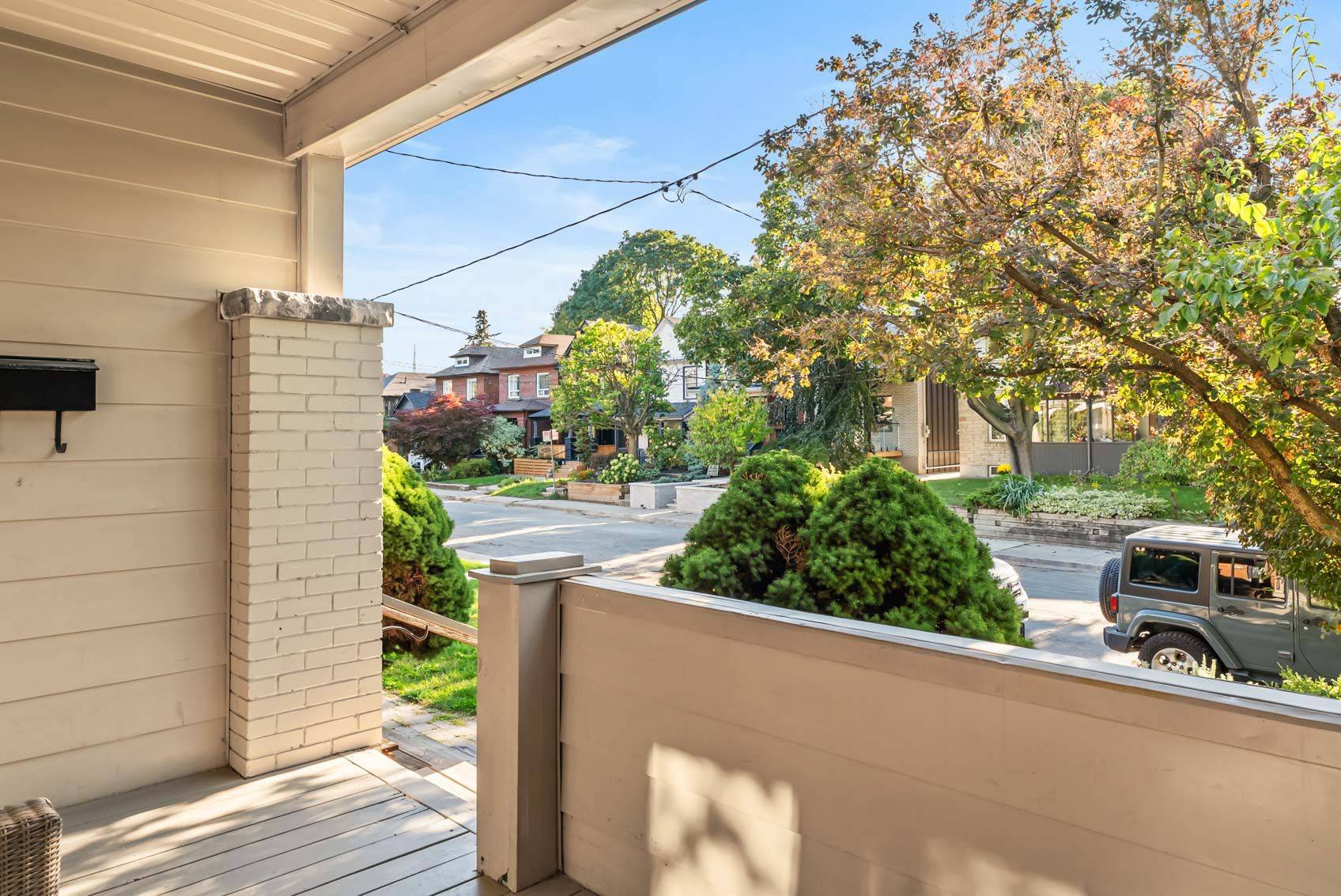 Toronto W02, ON M6S 3C2,573 Beresford AVE