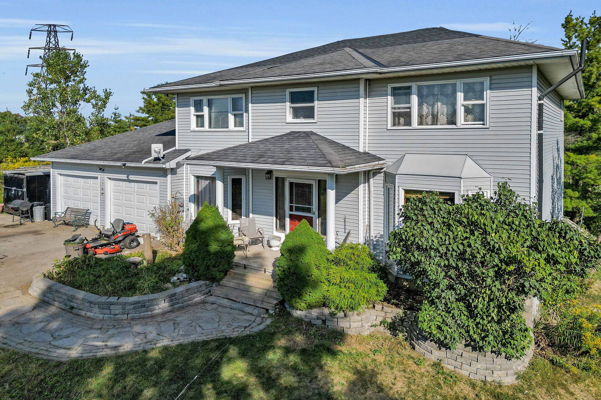 Southwold, ON N0L 2E0,36315 Talbot Line