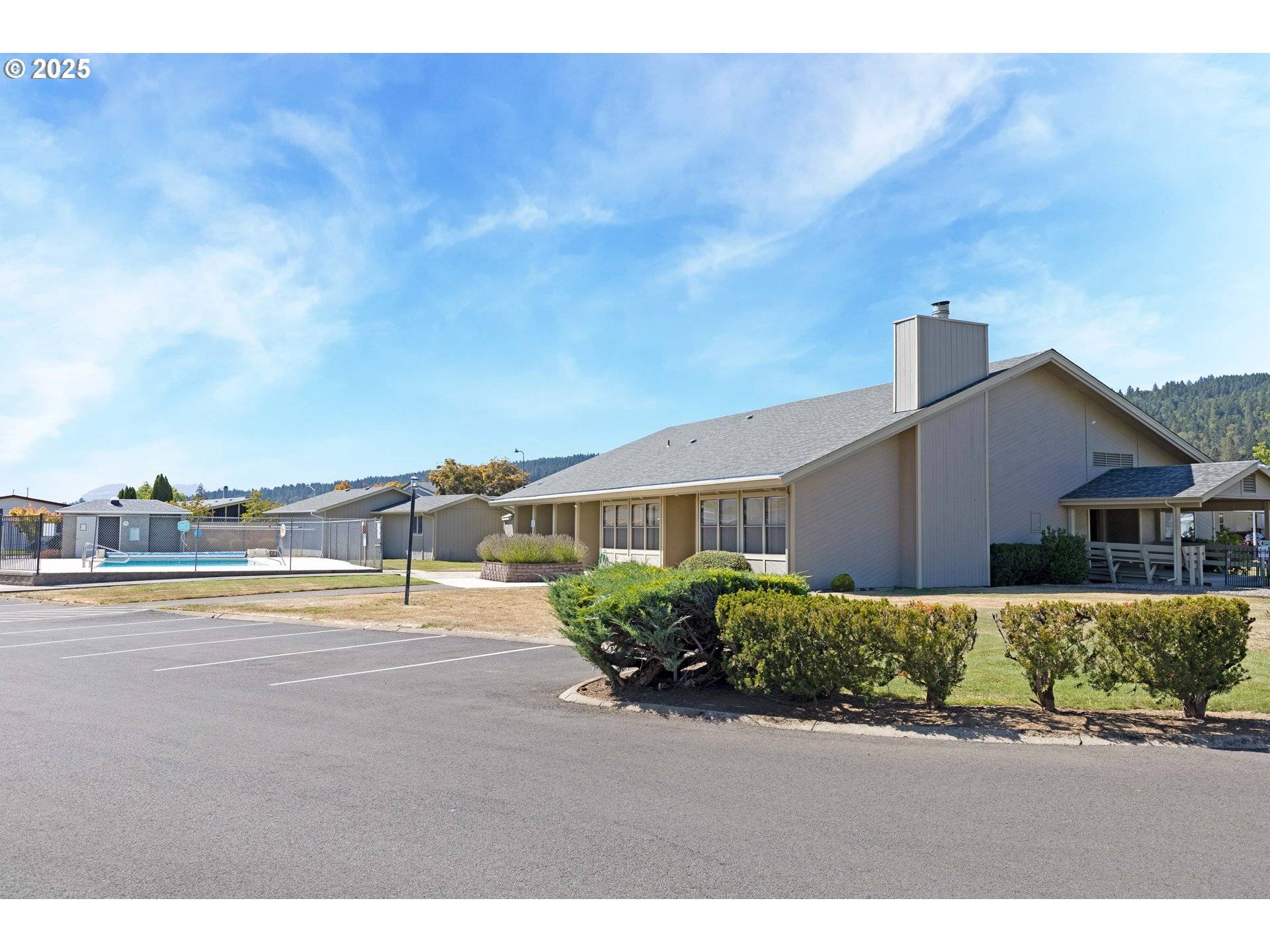 Sutherlin, OR 97479,1200 E CENTRAL AVE #139