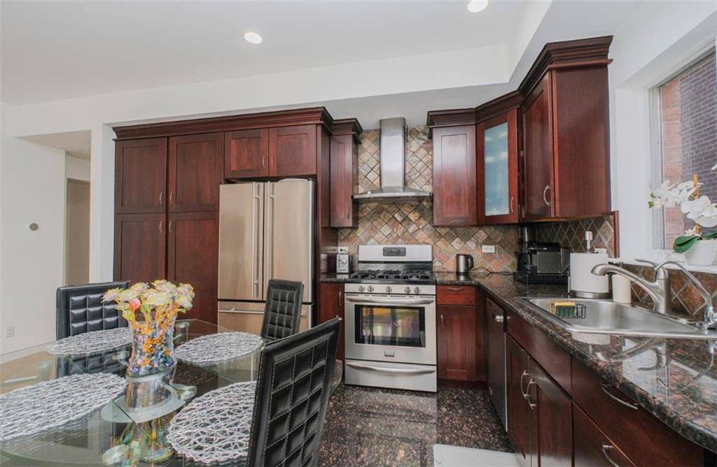 Brooklyn, NY 11235,2841 Ford ST #1R