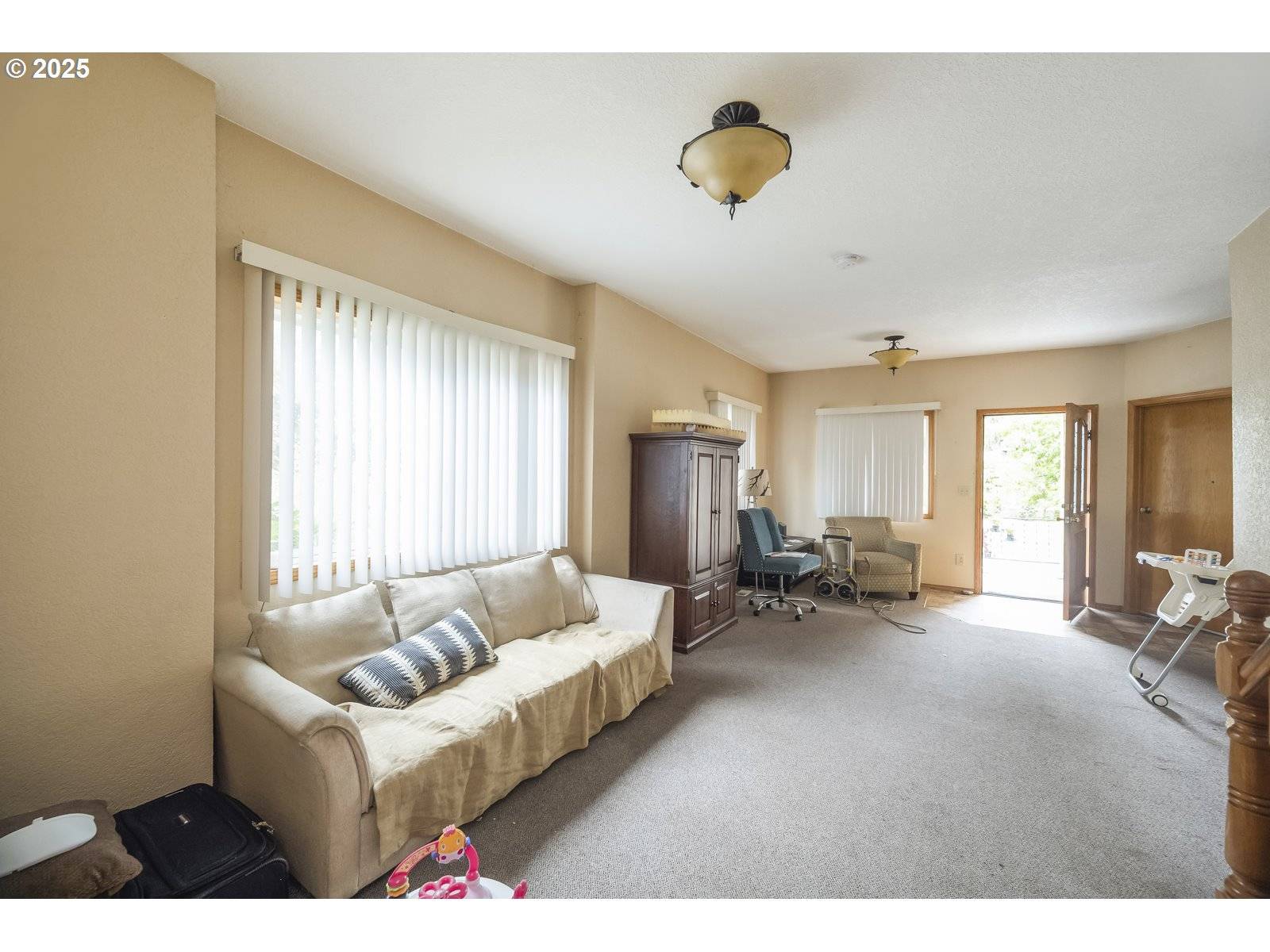 Portland, OR 97206,6105 SE 43RD AVE