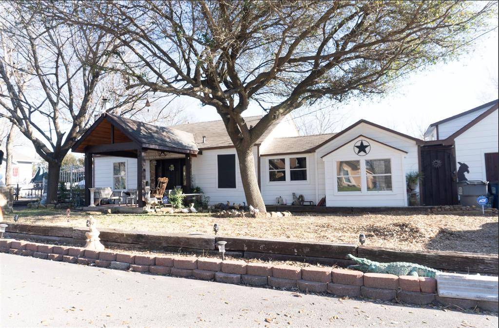 Lancaster, TX 75146,302 W 6th Street