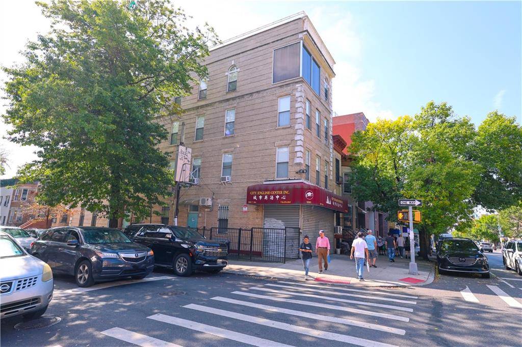 Brooklyn, NY 11220,5301 7th AVE