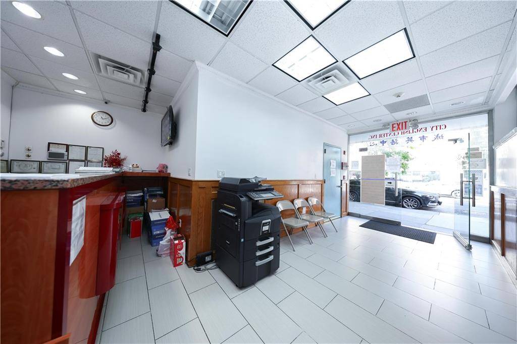 Brooklyn, NY 11220,5301 7th AVE