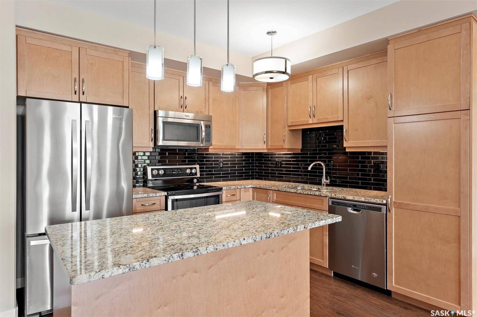 Saskatoon, SK S7H 4J3,1015 Moss AVENUE #308