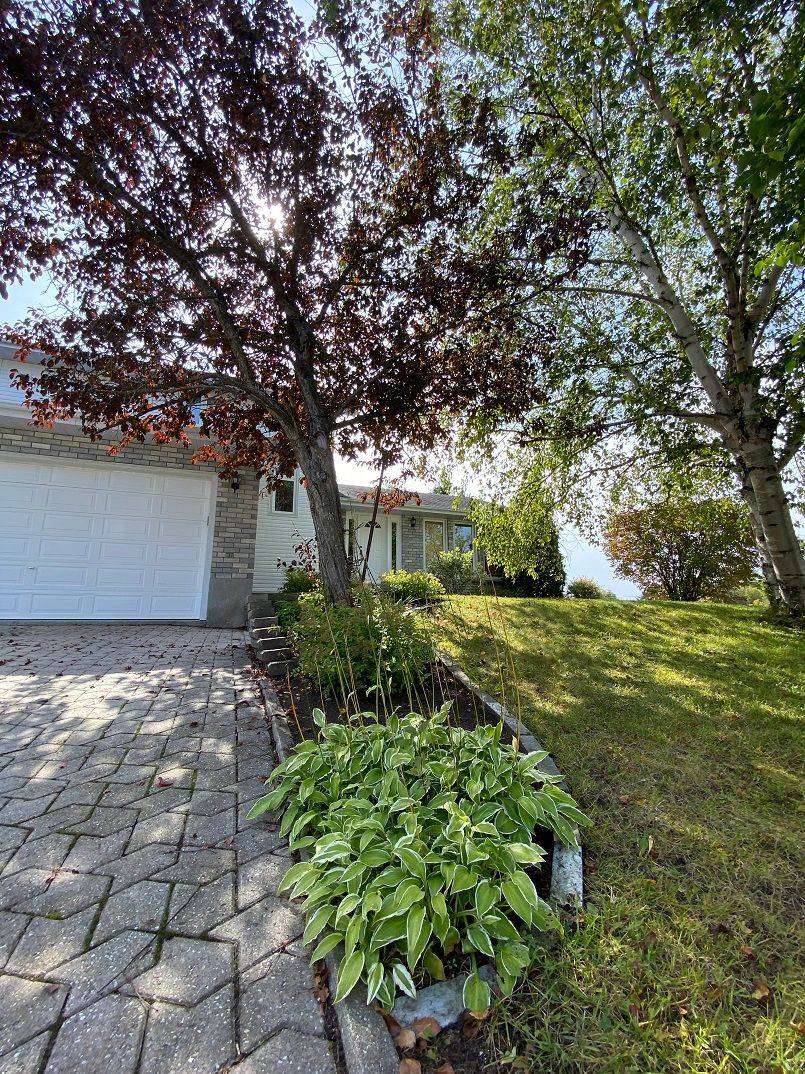 Iroquois Falls, ON P0K 1E0,2 Poplar CRES