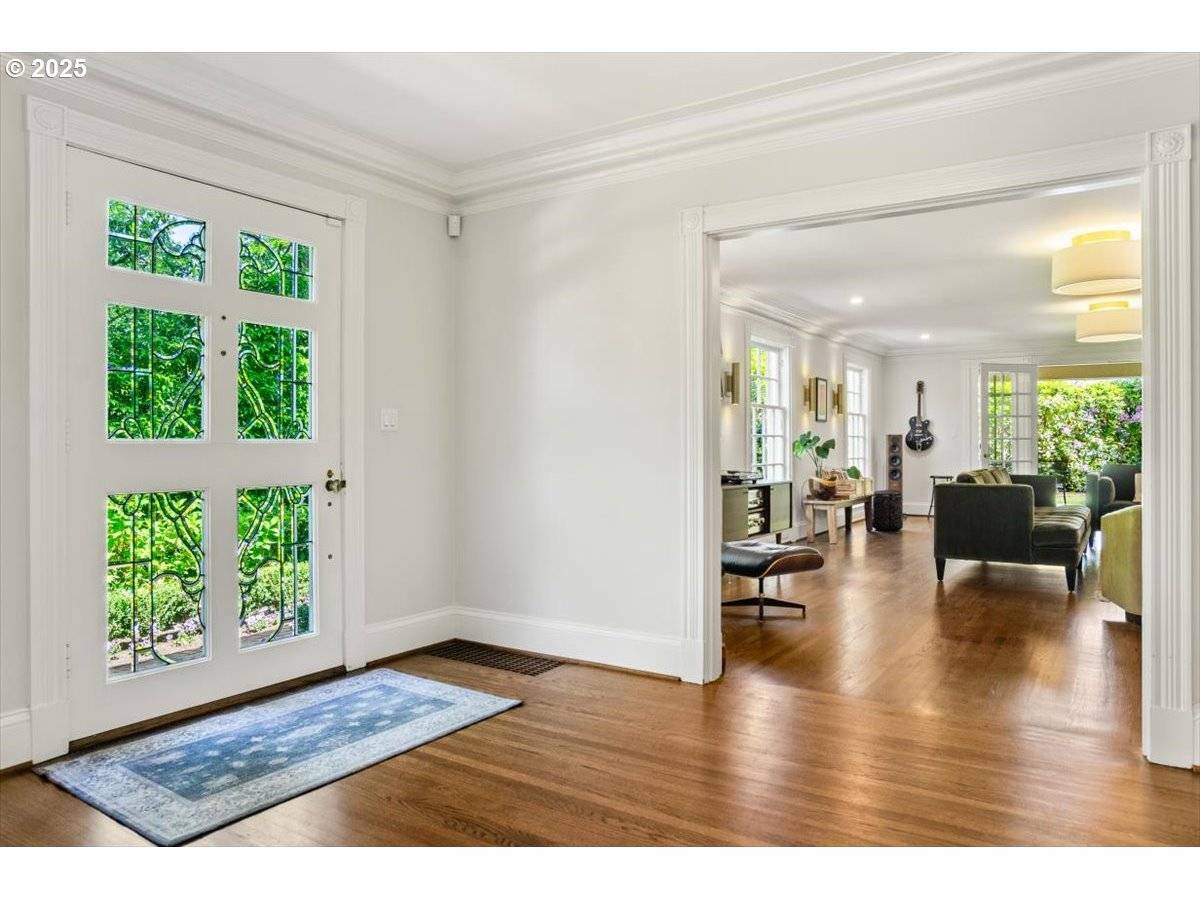 Portland, OR 97201,2505 SW HILLCREST DR