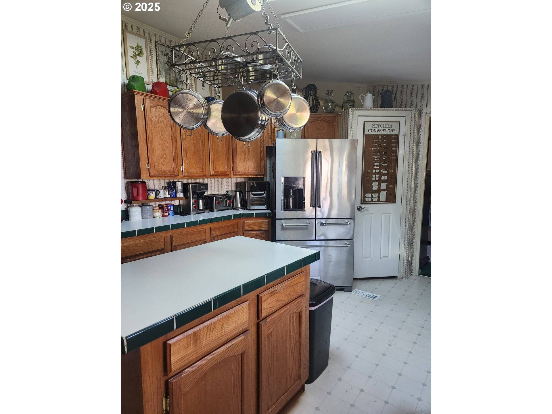 Irrigon, OR 97844,395 NE OREGON AVE