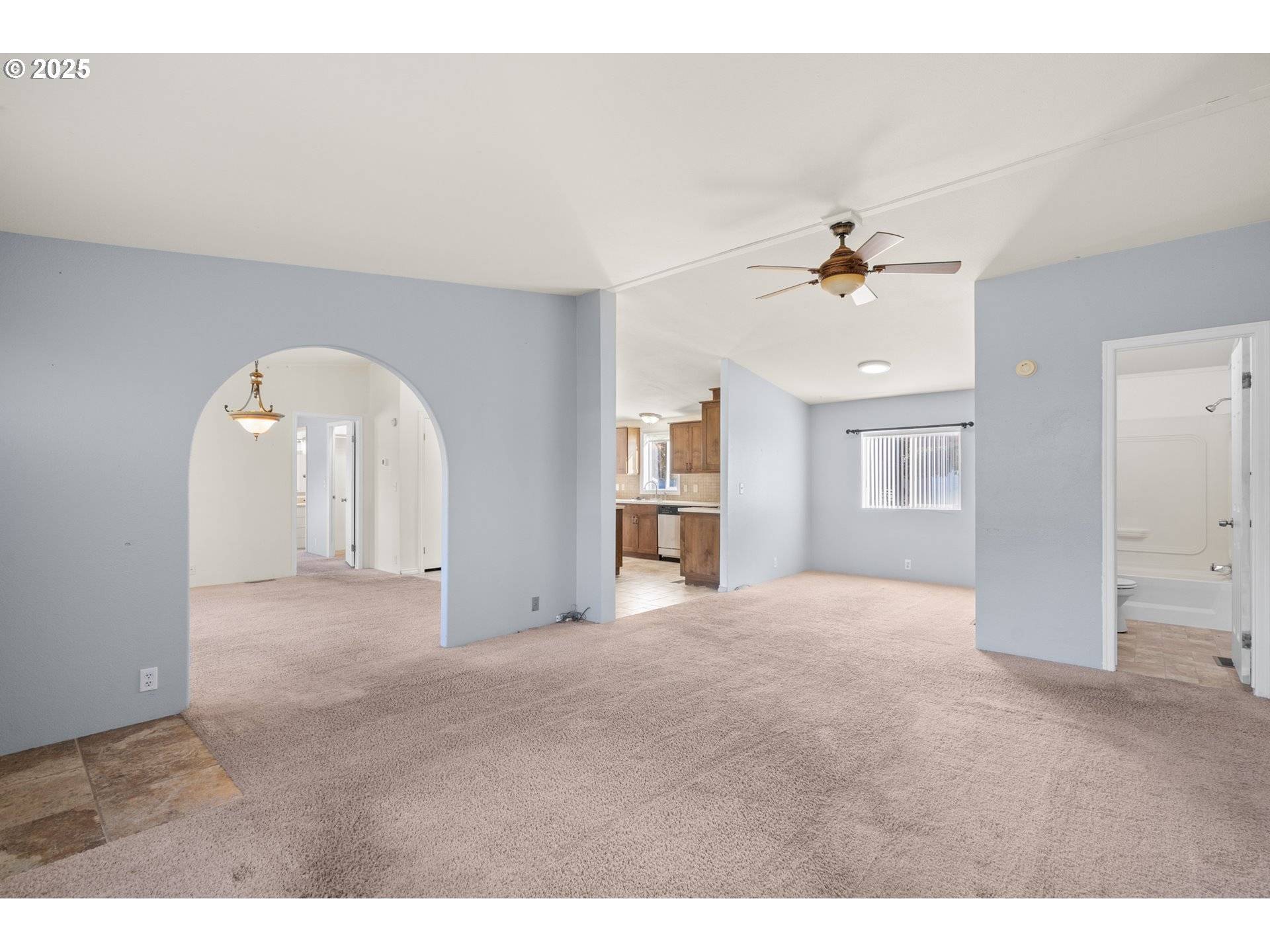 Boardman, OR 97818,408 SW WILLOW FORK DR