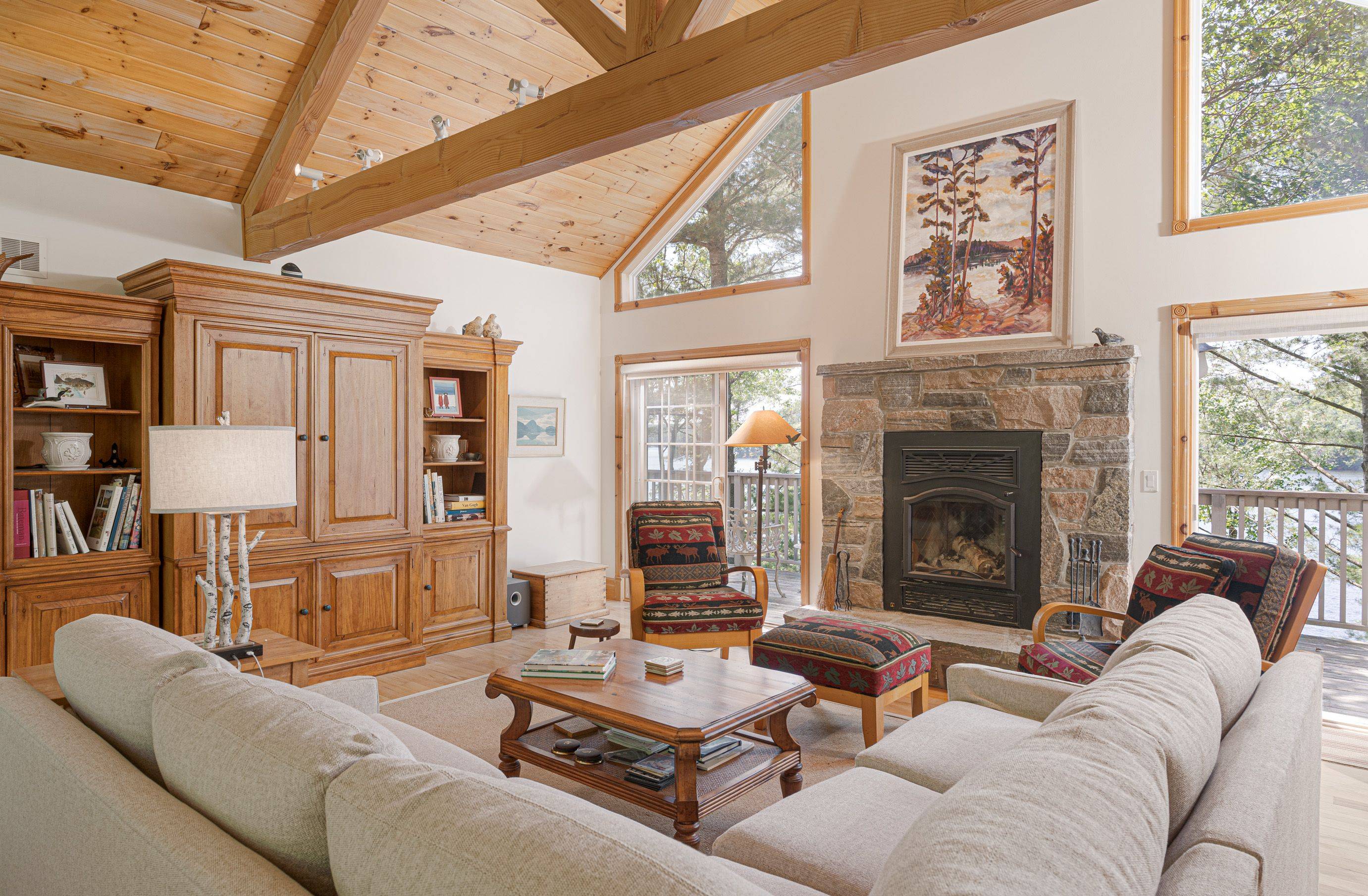 Lake Of Bays, ON P0B 1A0,1114 North Burnt Island RD