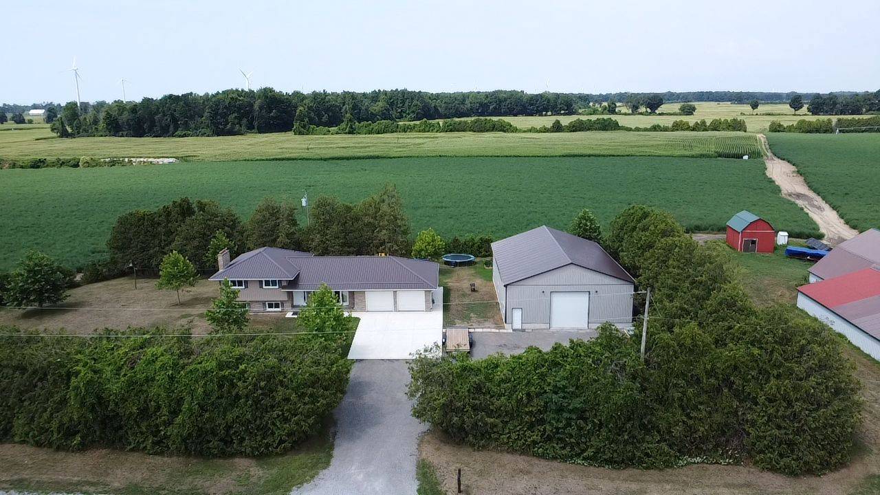 Norfolk, ON N0E 1G0,305 Norfolk County 28 RD