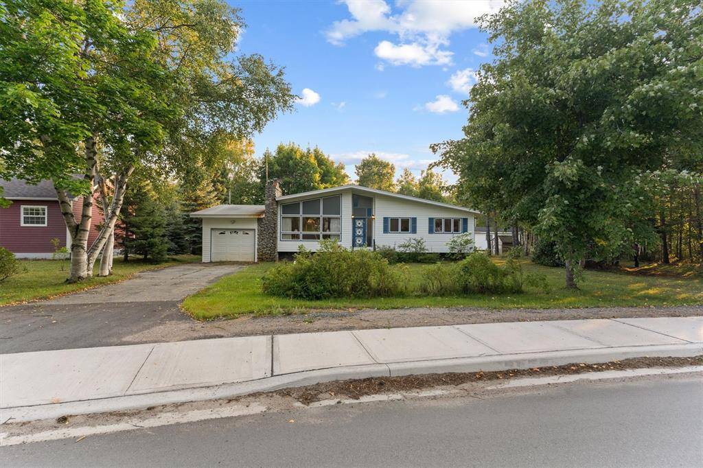 Gambo, NL A0G 1T0,35 Pine Tree Road