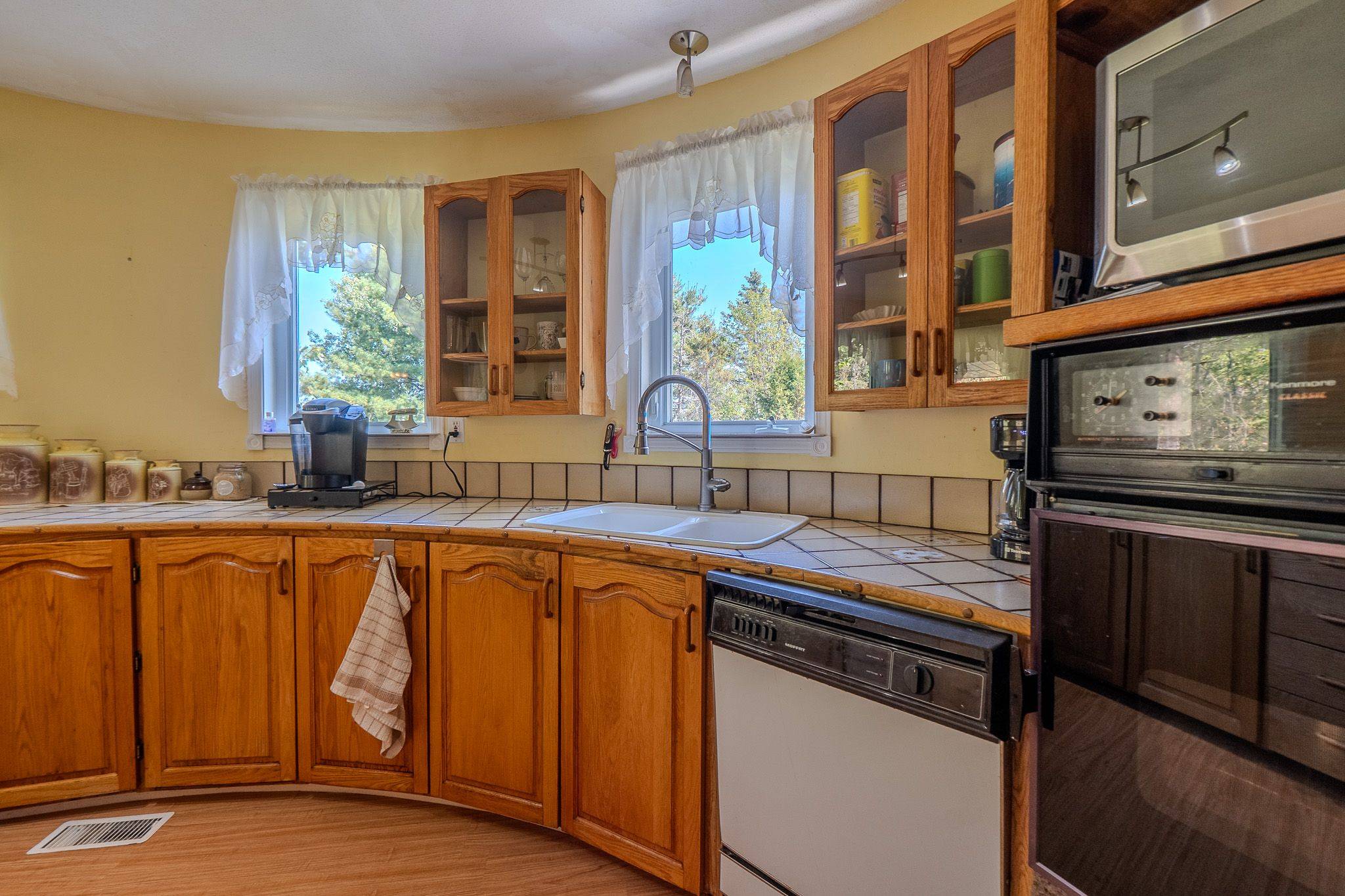 West Nipissing, ON P0H 2N0,860 Deer Lake RD