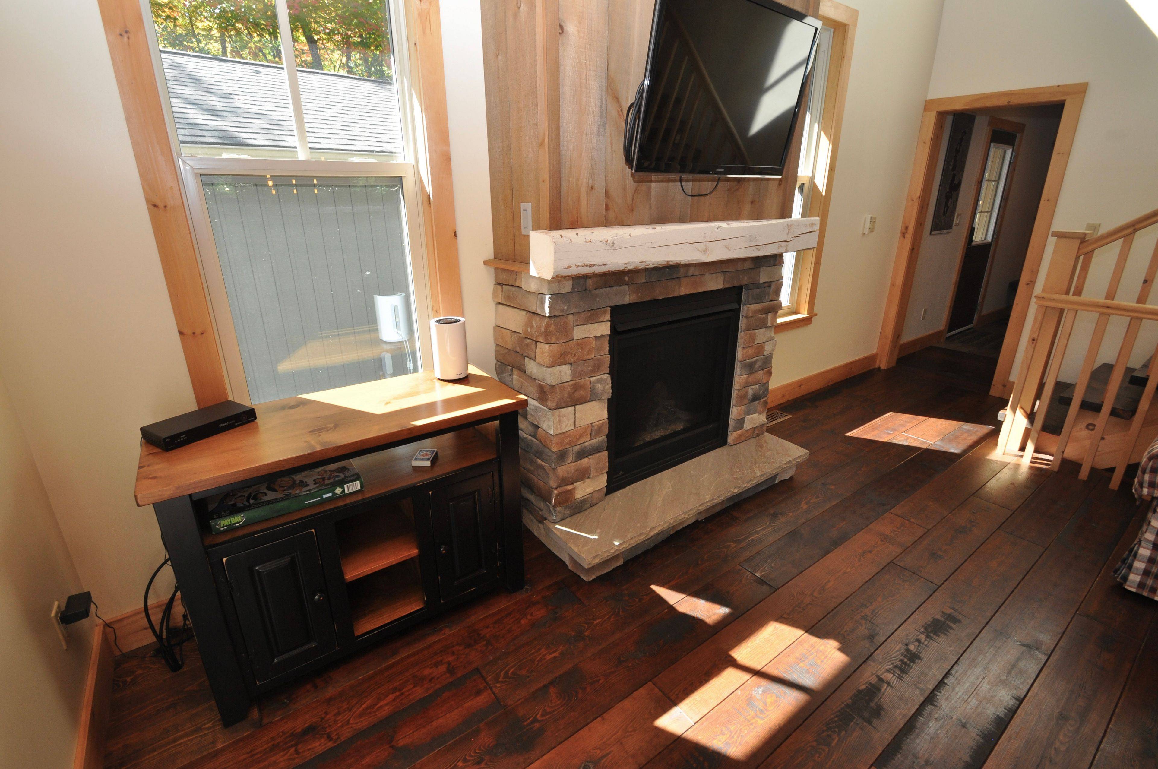 Parry Sound, ON P0A 1X0,479 Scarlett RD