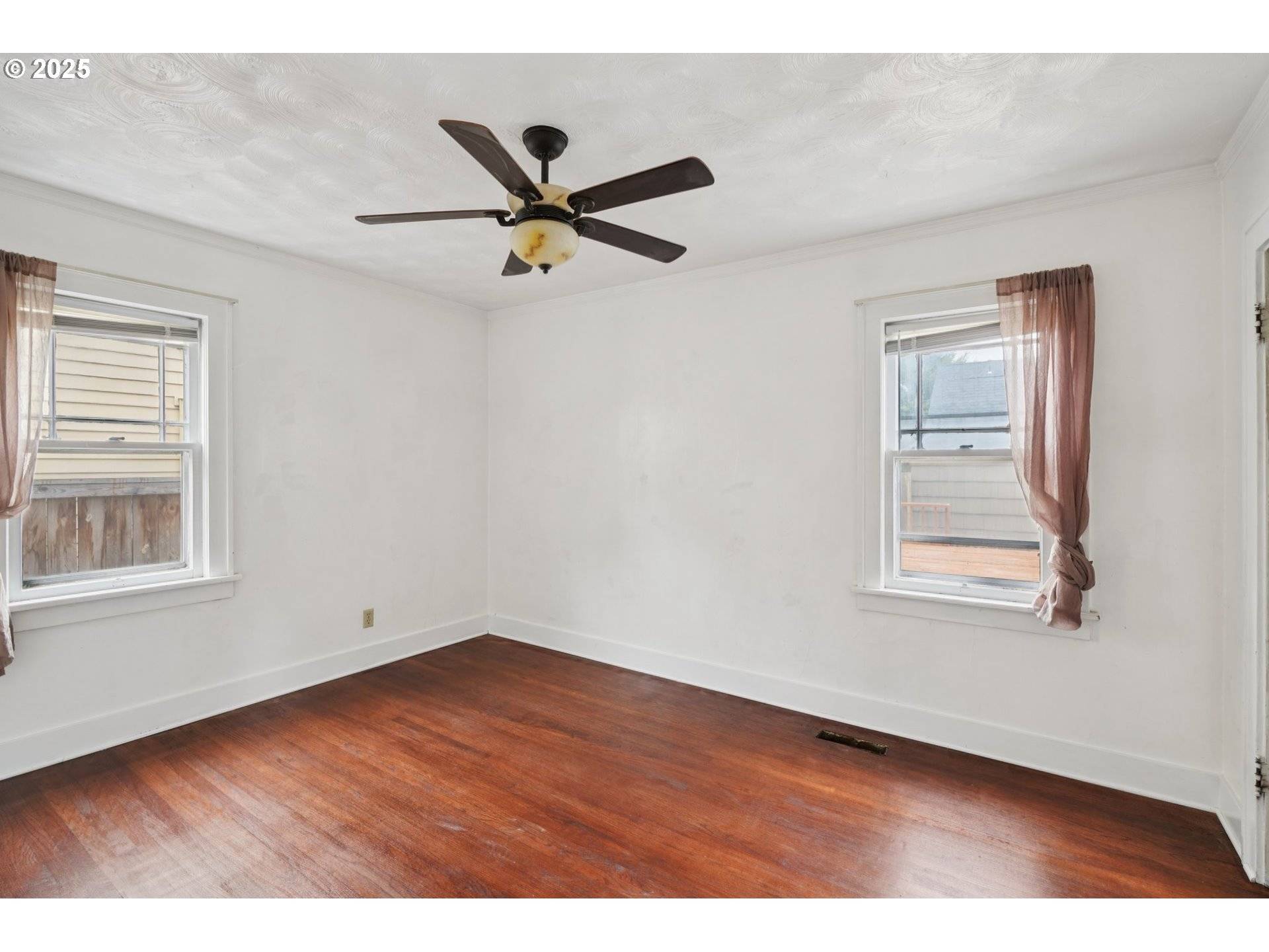 Portland, OR 97211,4310 NE 33RD AVE