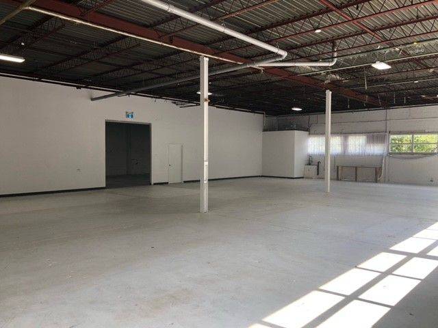 Toronto C13, ON M3C 1Z2,55 Gervais DR