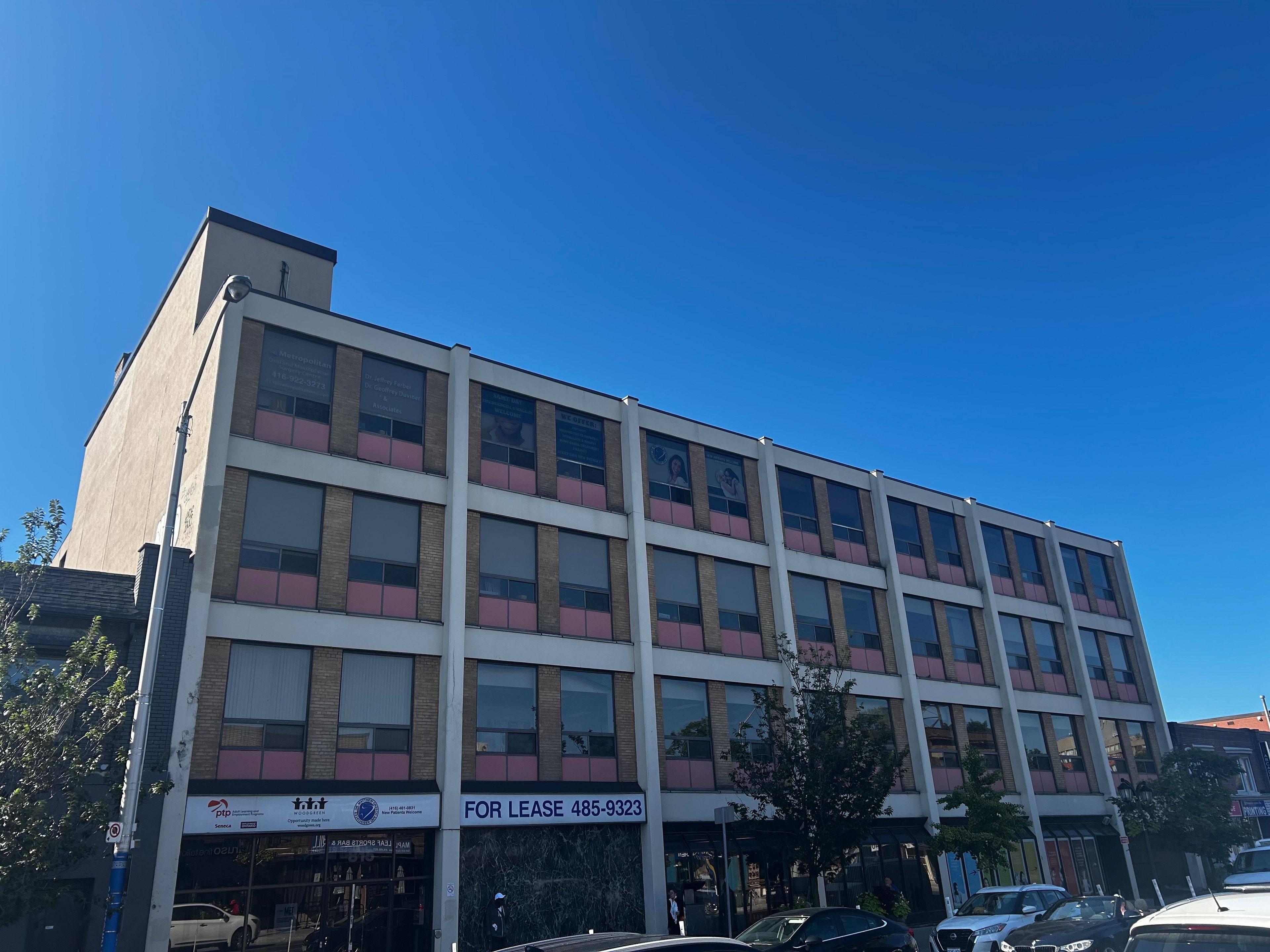 Toronto E01, ON M4J 1L2,815 Danforth AVE #4th. floor